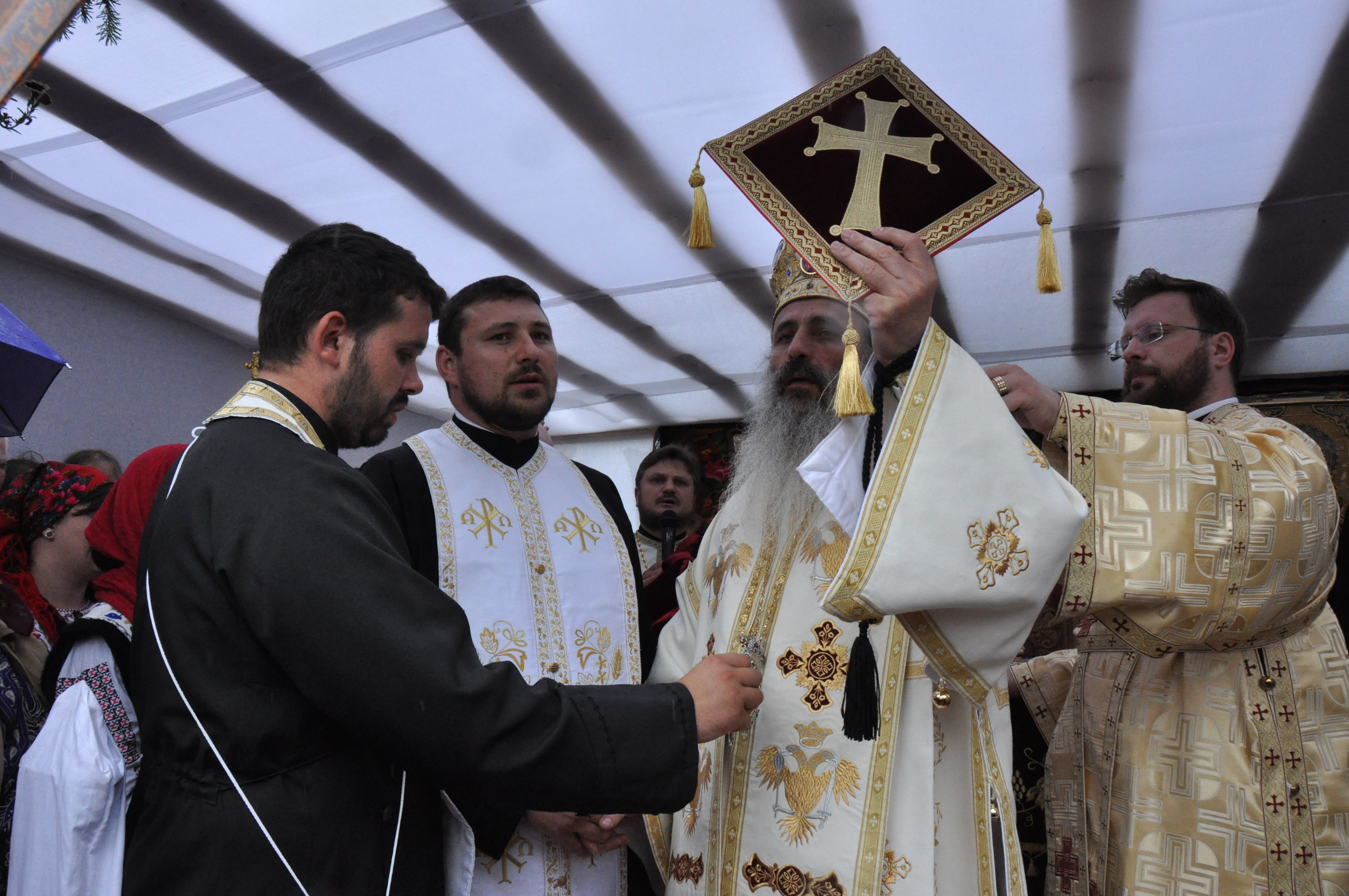 „În biserică omul trăiește cele mai importante evenimente din viața lui”