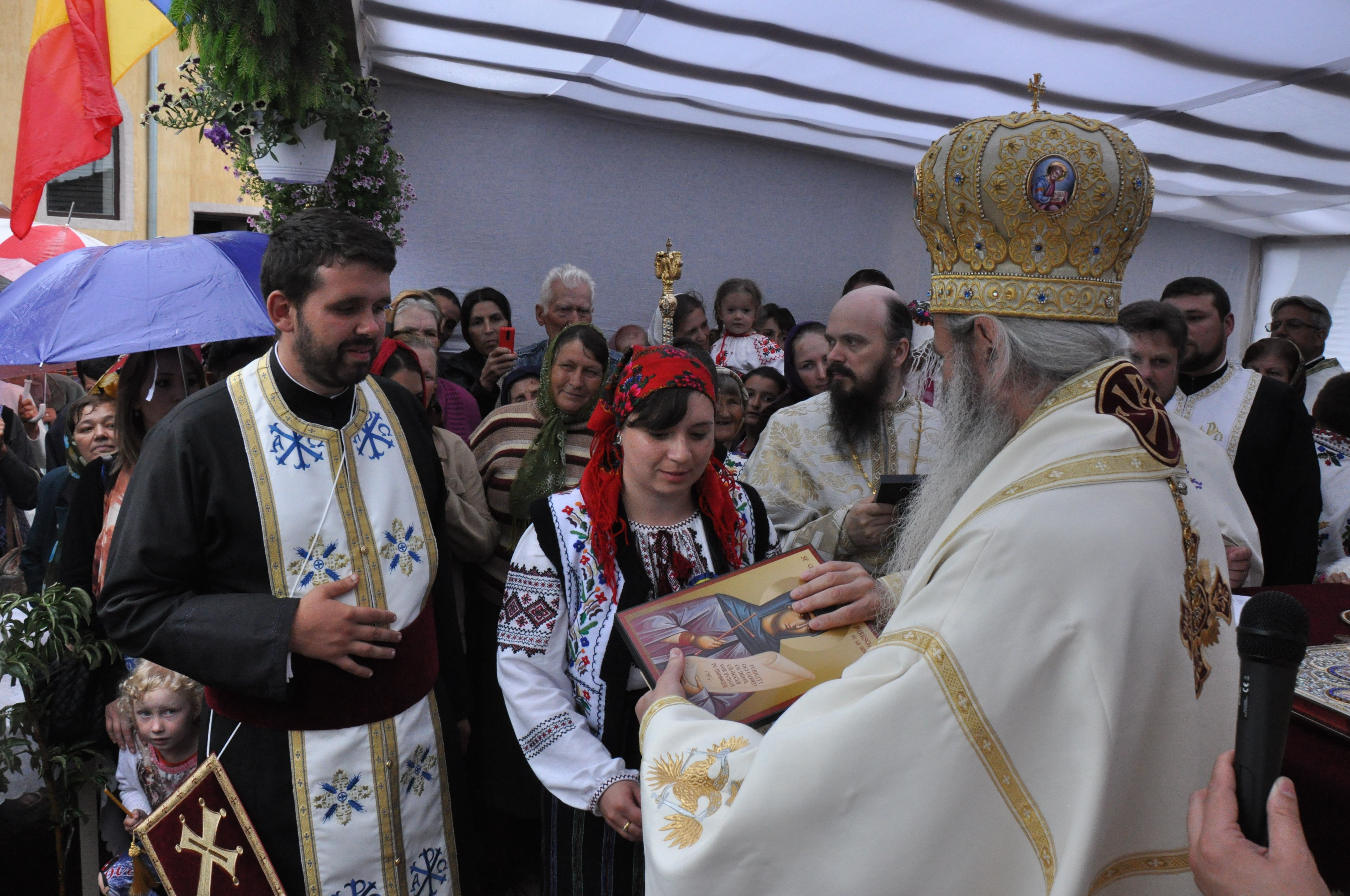 „În biserică omul trăiește cele mai importante evenimente din viața lui”