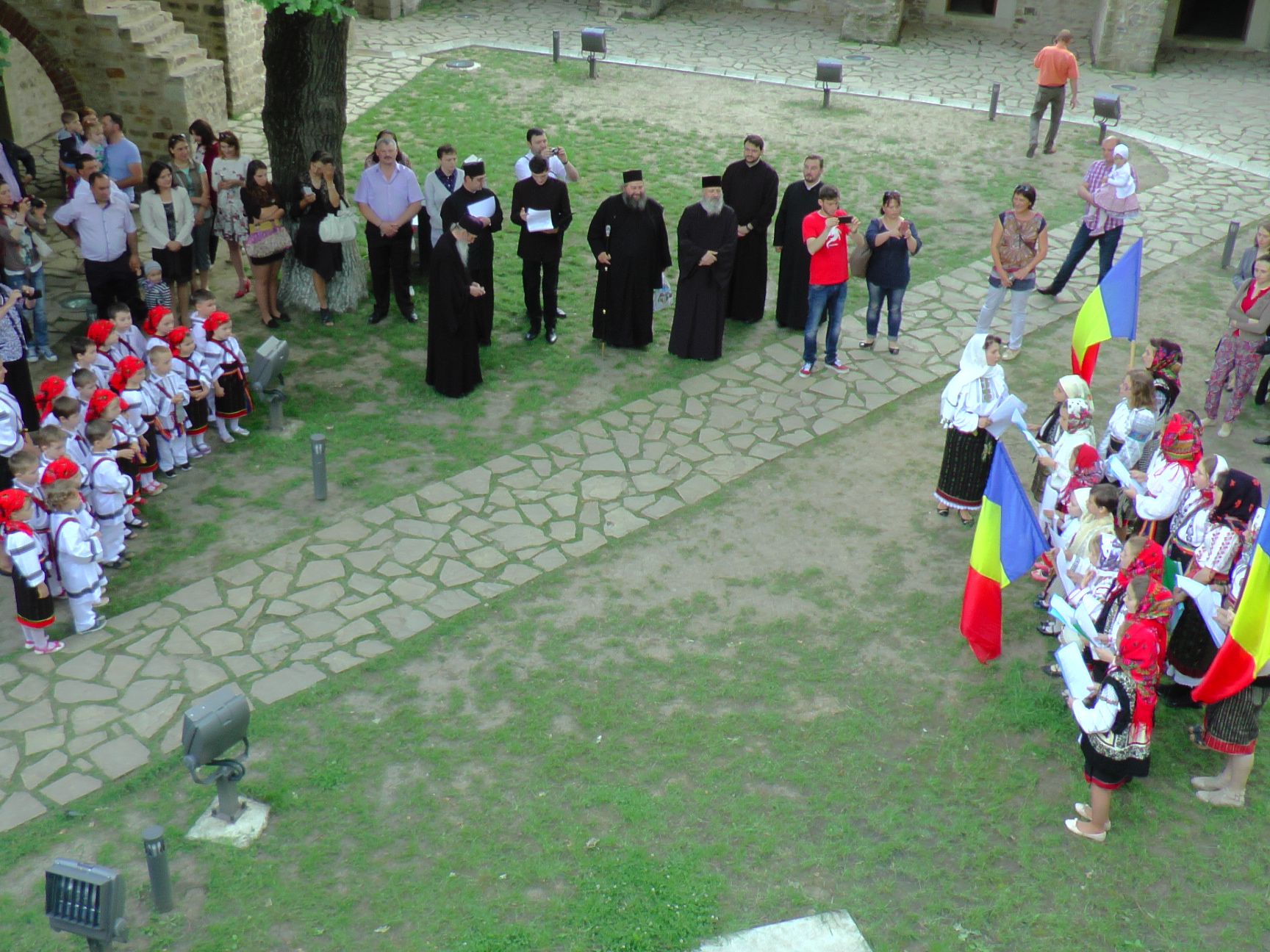 Ziua Eroilor, marcată la Suceava printr-un spectacol patriotic