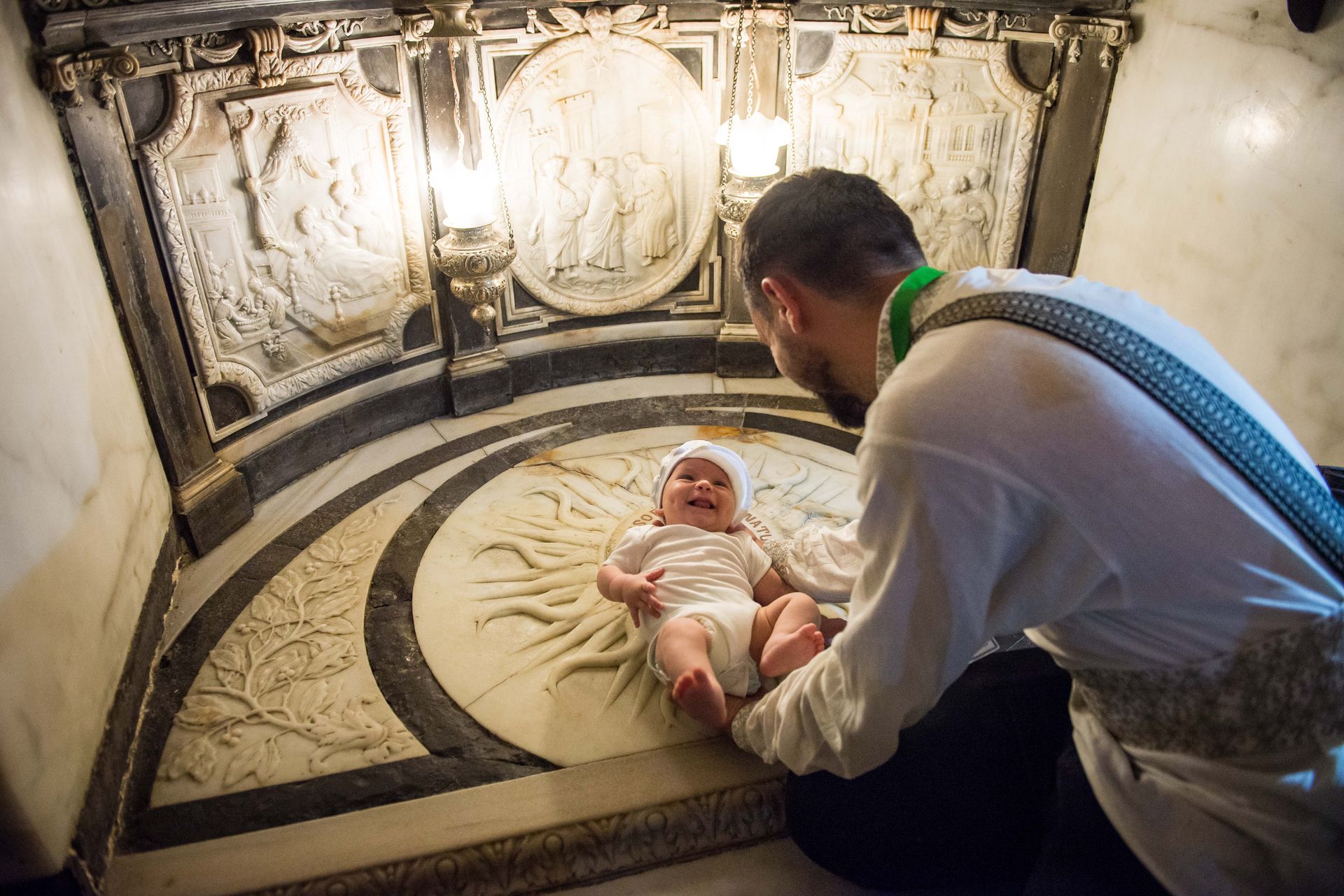 Prin maternitate duhovnicească, la paternitate divină