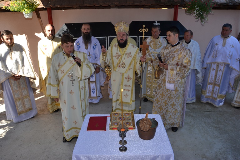 Biserica „Sfântul Prooroc Ilie Tesviteanul” din Parohia Pătaș a fost resfinţită