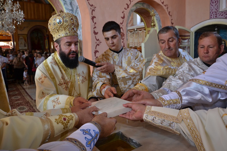 Biserica „Sfântul Prooroc Ilie Tesviteanul” din Parohia Pătaș a fost resfinţită