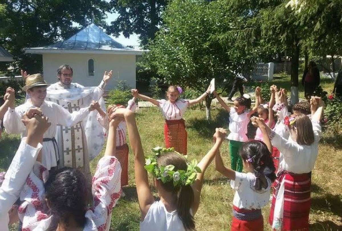 Proiect cultural-catehetic în Parohia Bibireşti Proiect cultural-catehetic în Parohia Bibireşti