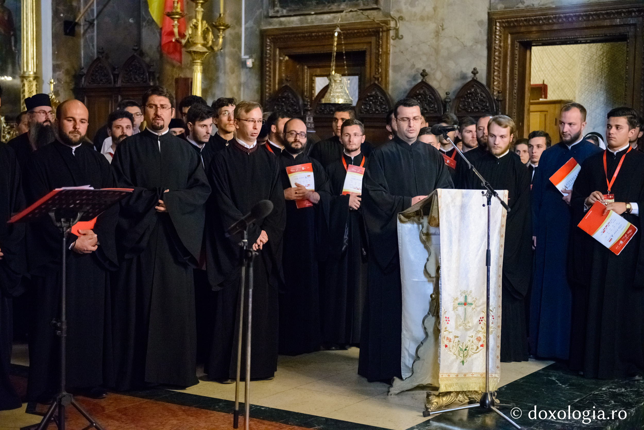 Uniți în rugăciune la final de Masterclass - 2016