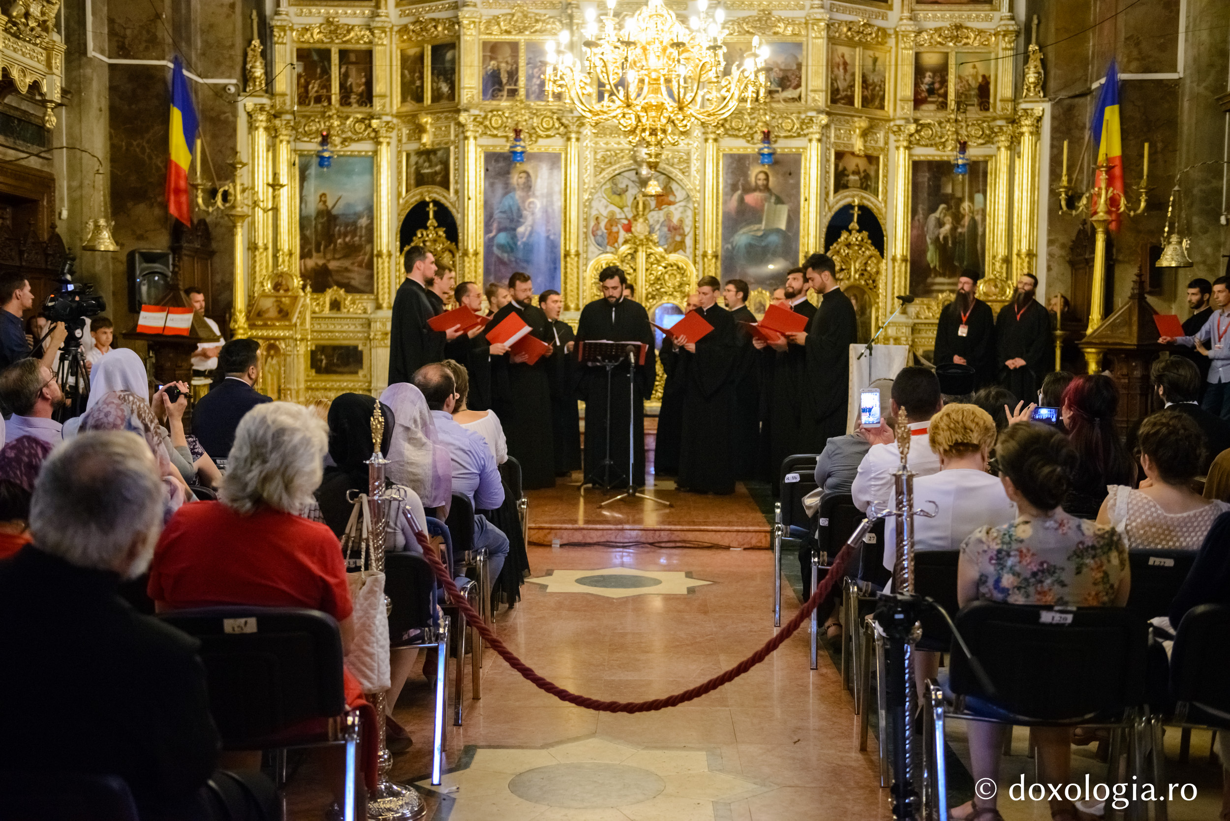 Uniți în rugăciune la final de Masterclass - 2016
