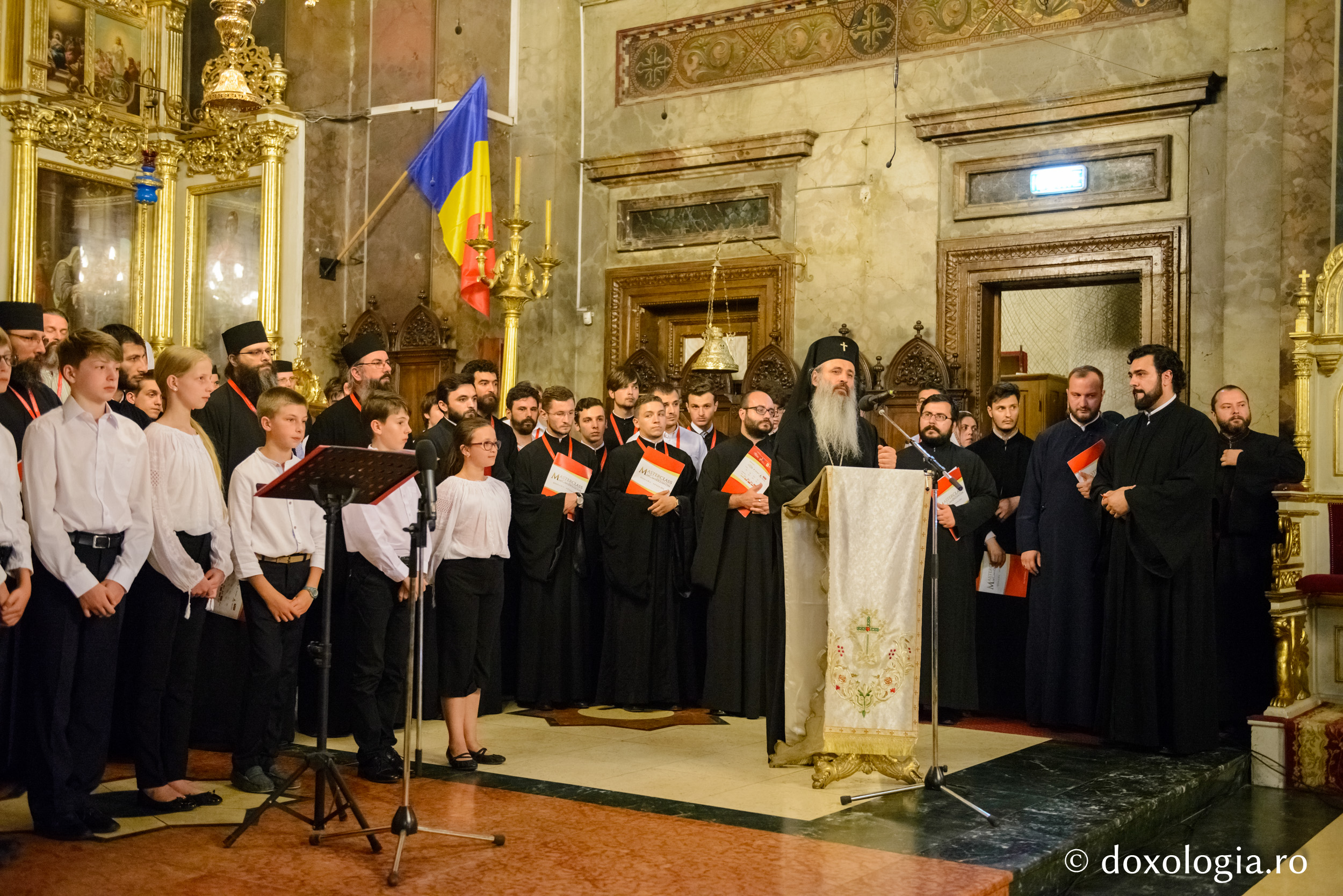 Uniți în rugăciune la final de Masterclass - 2016