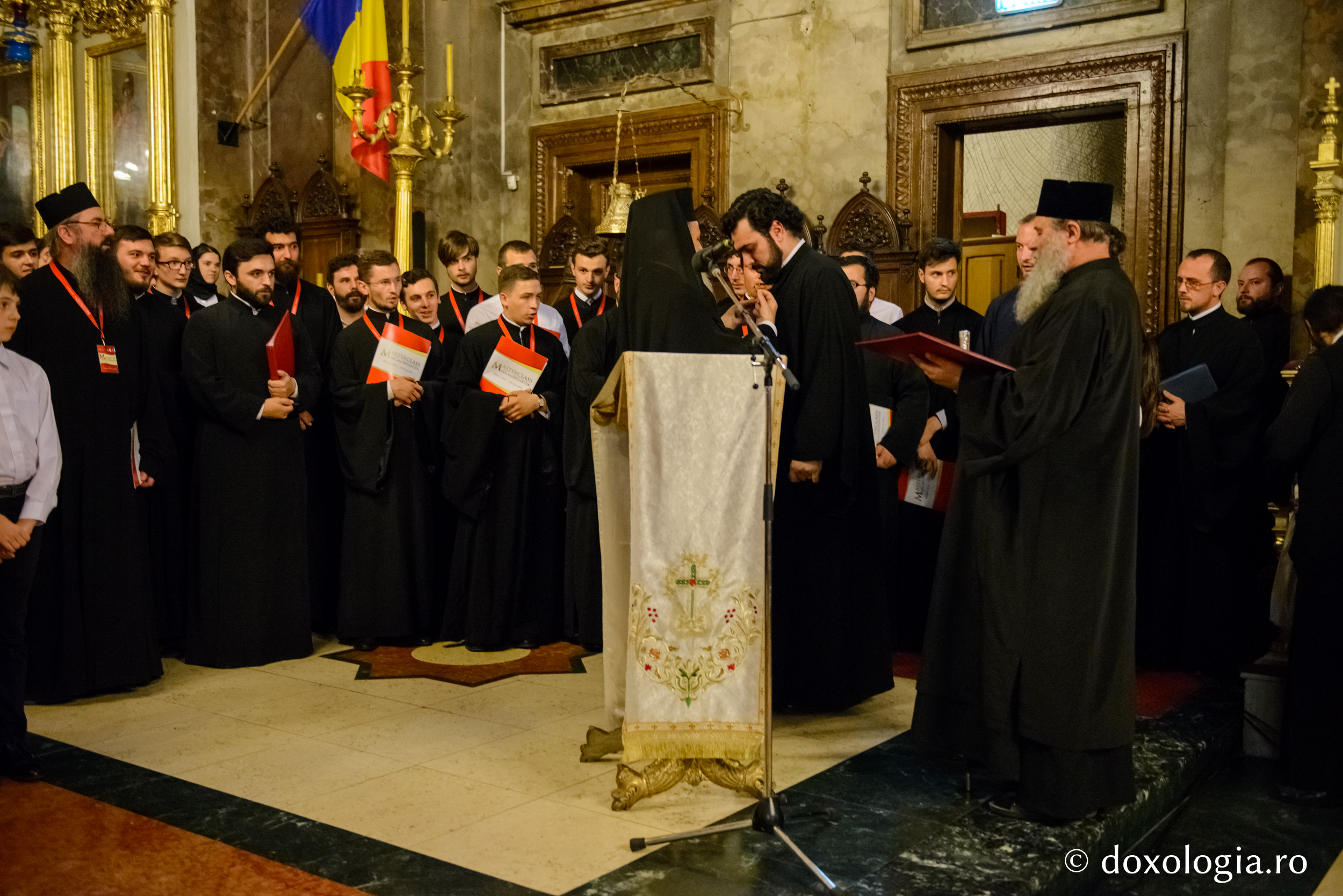 Uniți în rugăciune la final de Masterclass - 2016