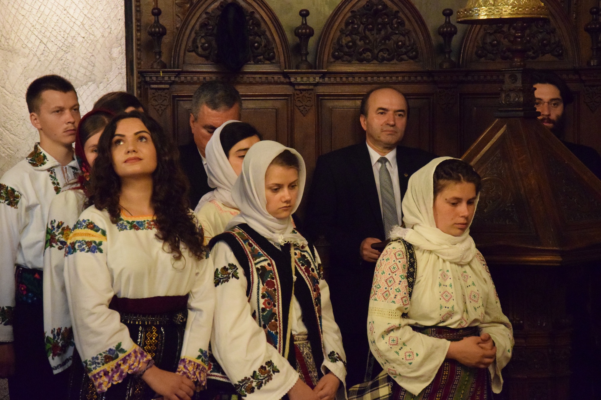 Îndemnul Mitropolitului Moldovei și Bucovinei către absolvenții teologi: „Sunteți rânduiți să fiți slujitori și martori” Îndemnul Mitropolitului Moldovei și Bucovinei către absolvenții teologi: „Sunteți rânduiți să fiți slujitori și martori”