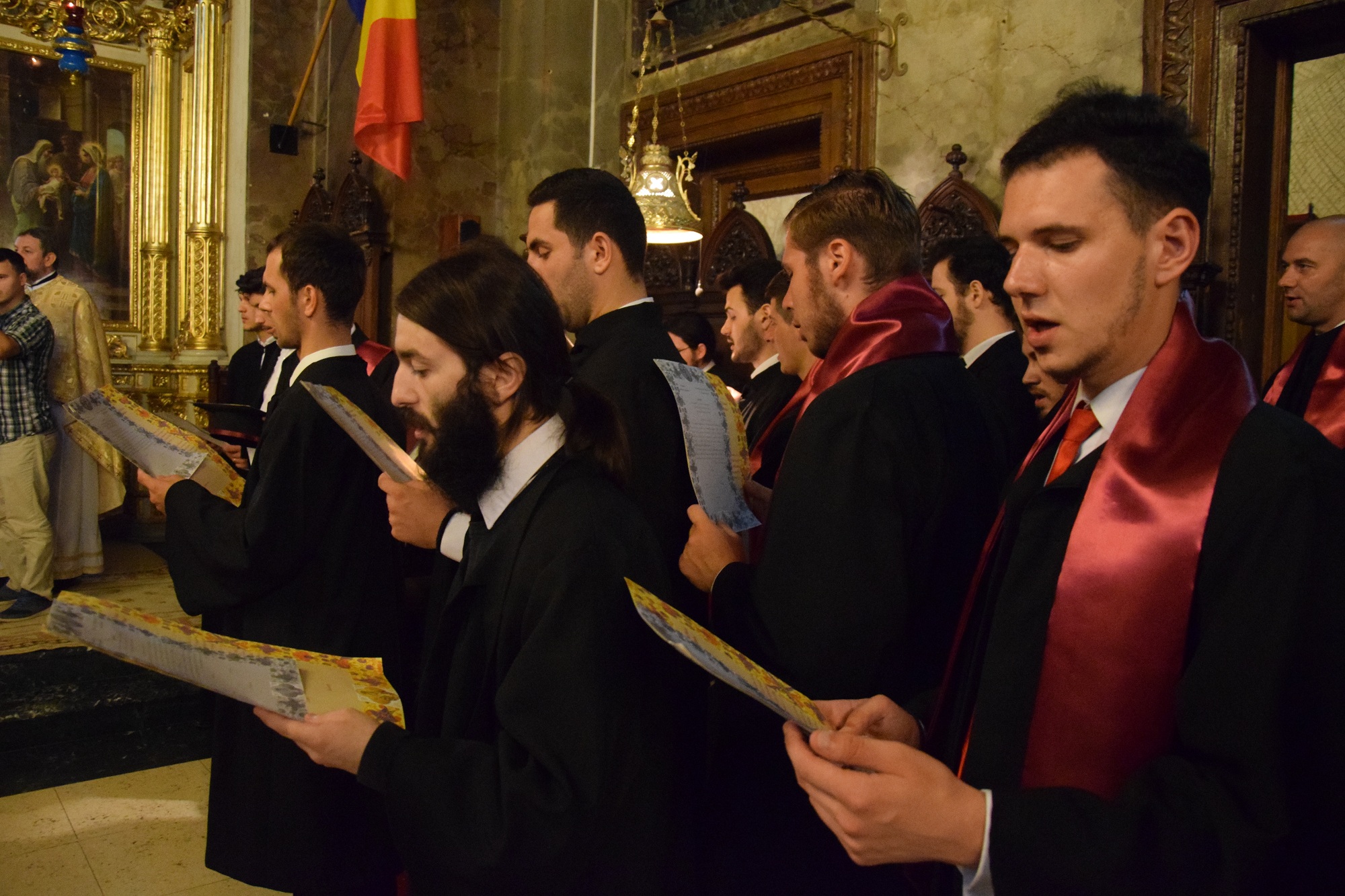 Îndemnul Mitropolitului Moldovei și Bucovinei către absolvenții teologi: „Sunteți rânduiți să fiți slujitori și martori” Îndemnul Mitropolitului Moldovei și Bucovinei către absolvenții teologi: „Sunteți rânduiți să fiți slujitori și martori”