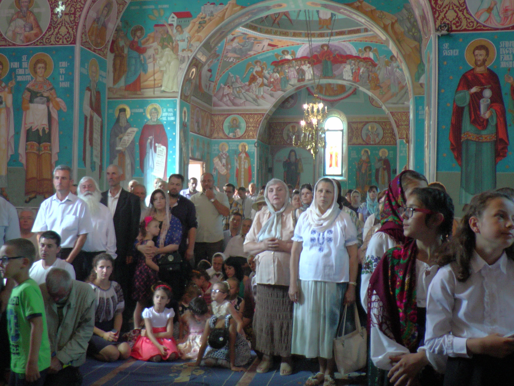 Patru ierarhi la hramul Mănăstirii Bogdana din Rădăuţi