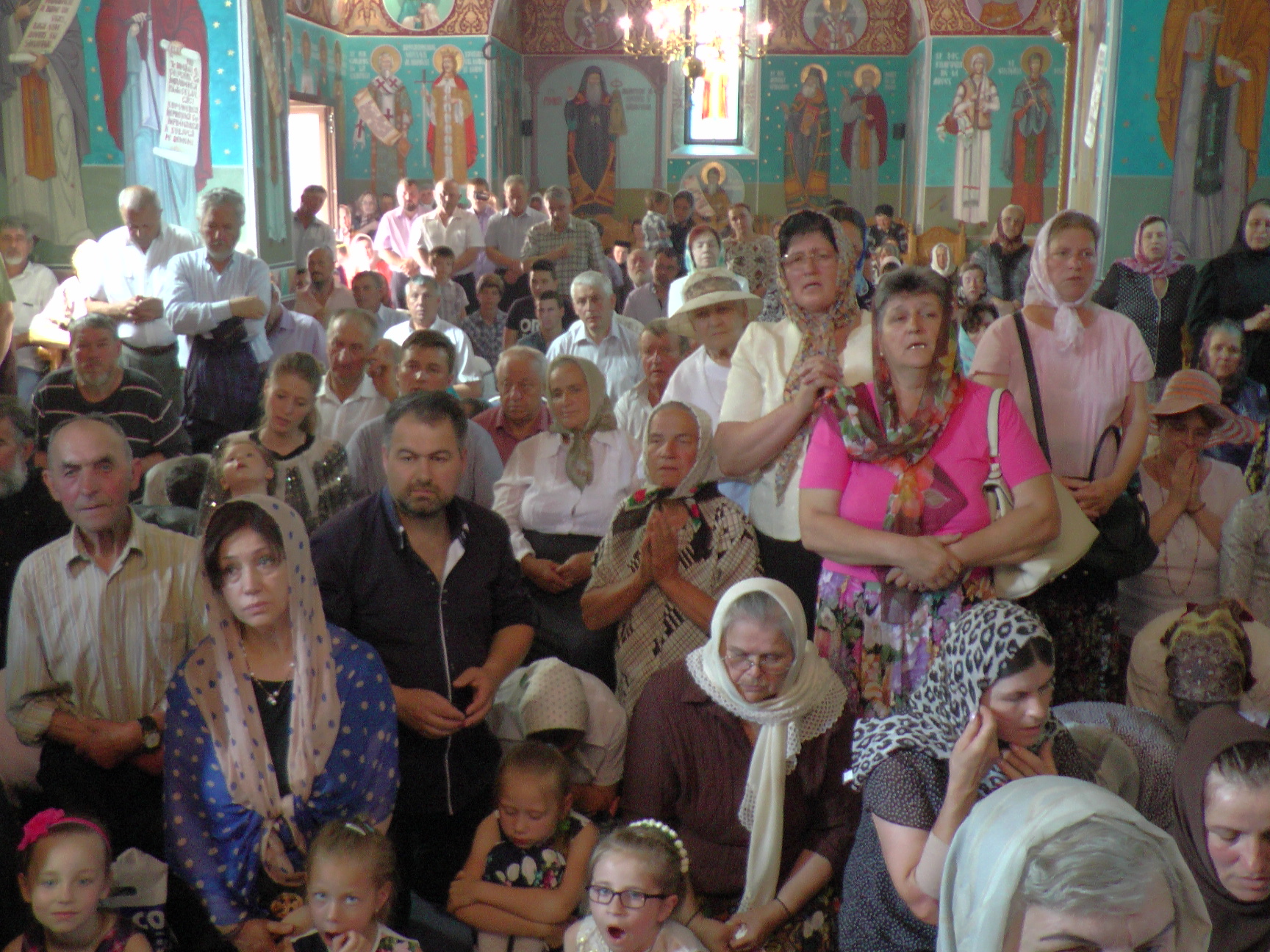 Patru ierarhi la hramul Mănăstirii Bogdana din Rădăuţi