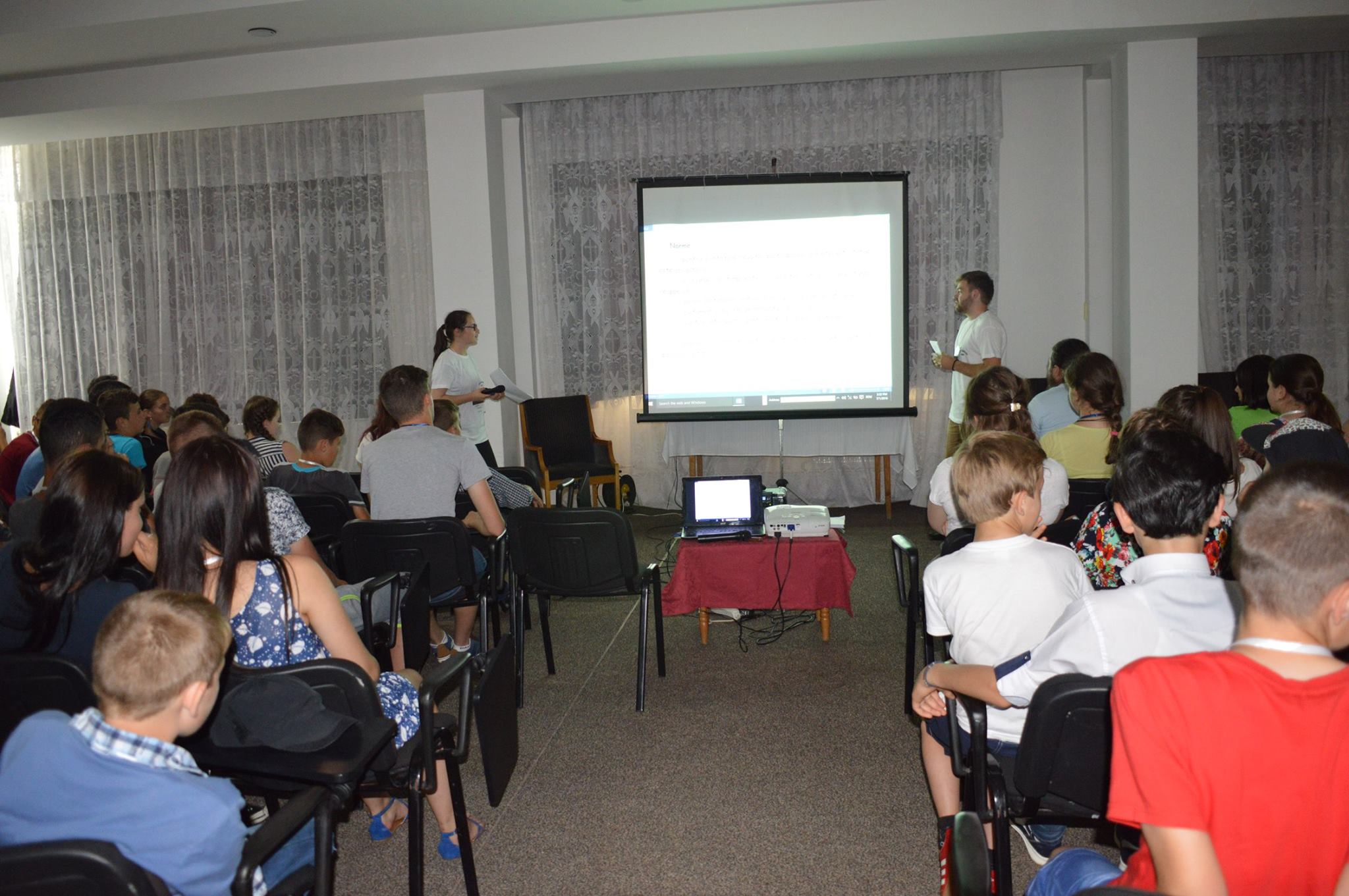 „Întâlnirea Tinerilor de pe Valea Muntelui Ceahlău”