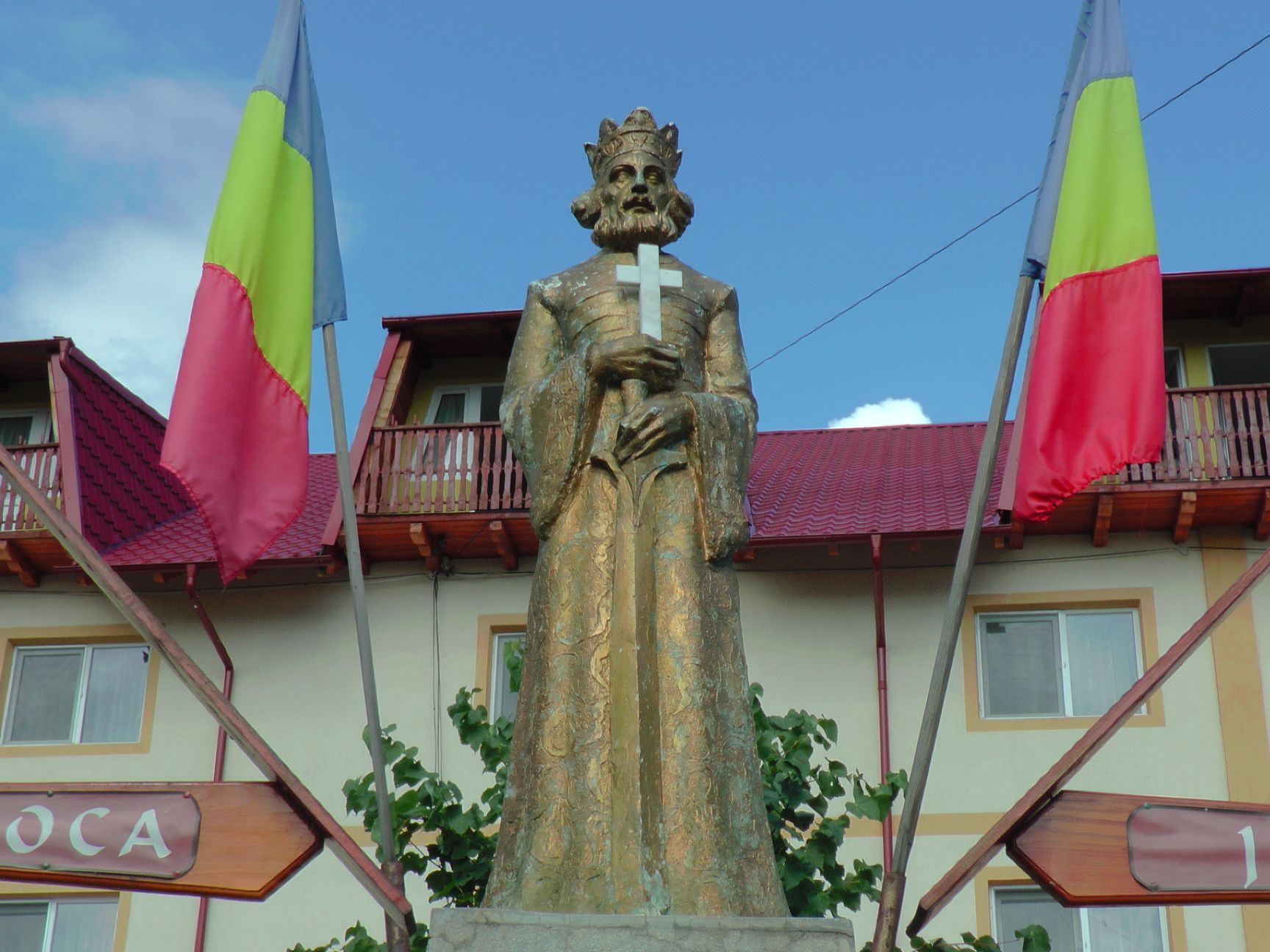 Liturghie arhierească la Mănăstirea Bogdăneşti