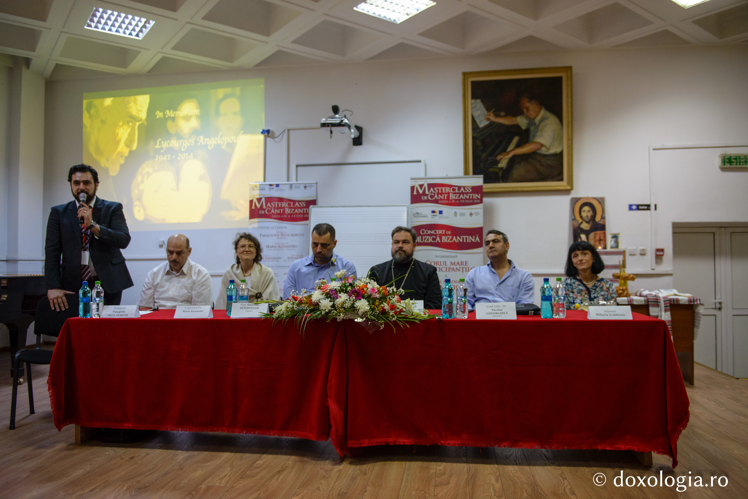 Deschiderea celei de-a IX-a ediţii a Festivalului Masterclass Internațional de Cânt Bizantin de la Iași