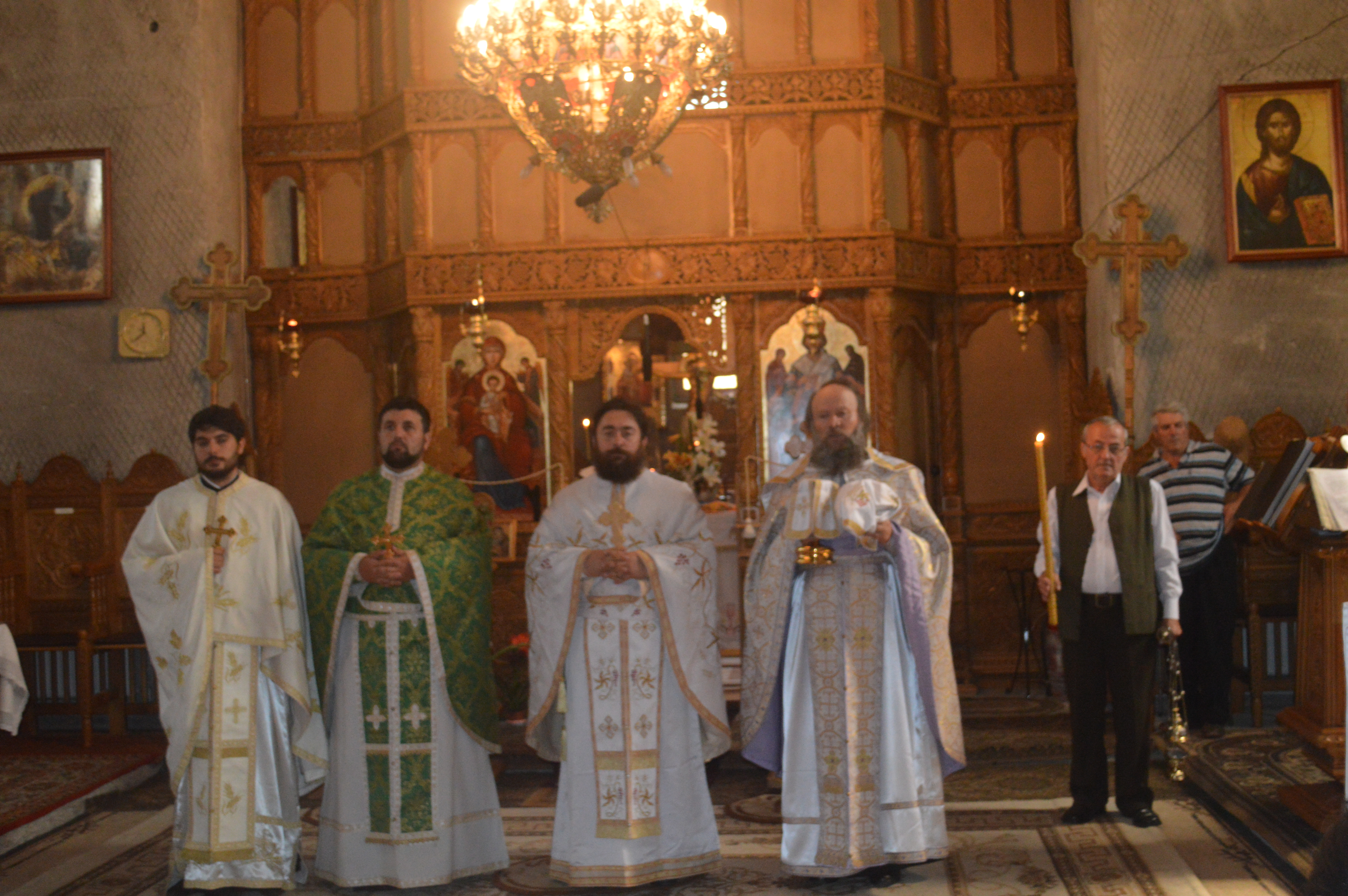 Sărbătoare de suflet în Parohia „Naşterea Maicii Domnului“ – Breazu