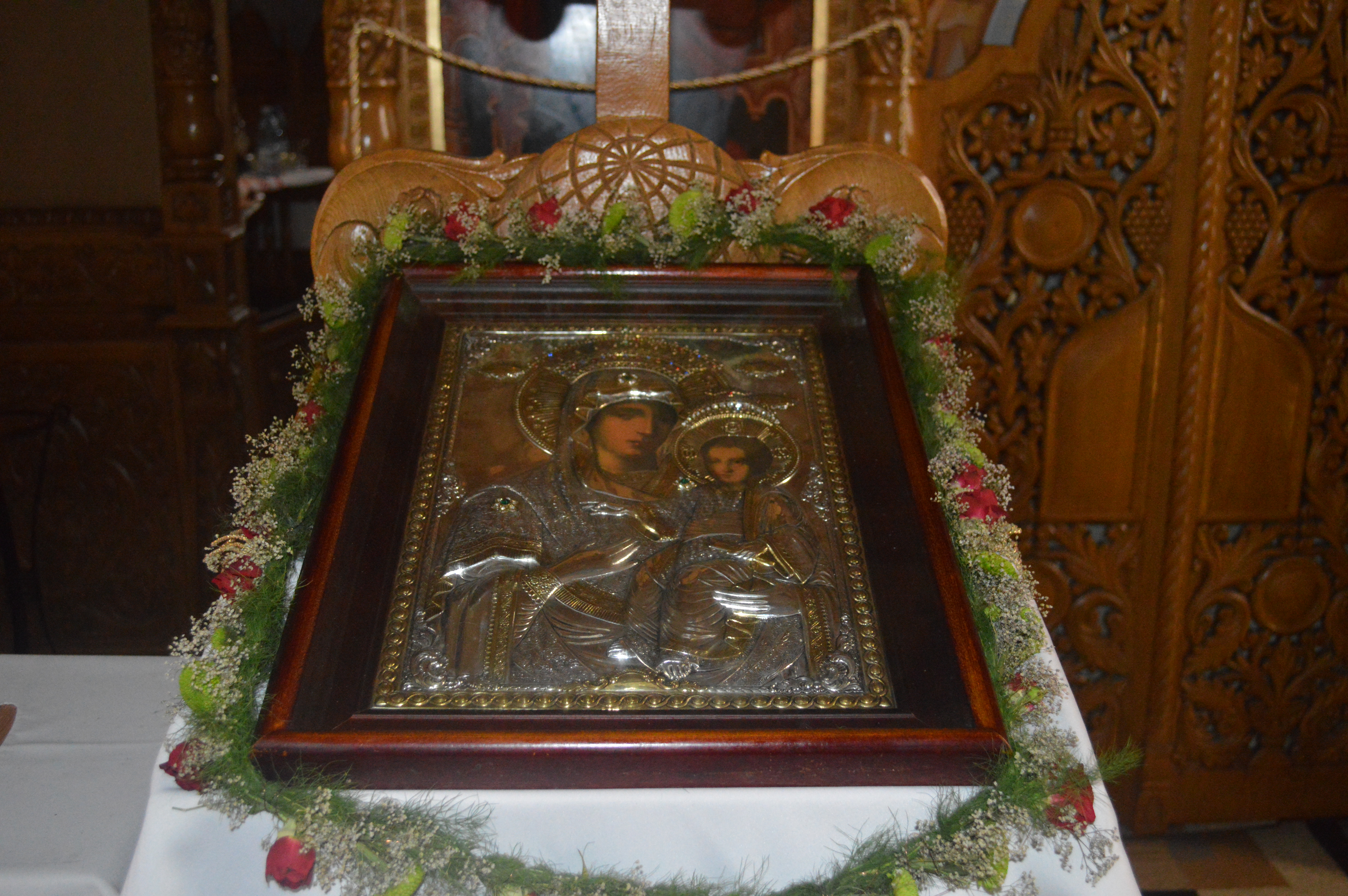 Sărbătoare de suflet în Parohia „Naşterea Maicii Domnului“ – Breazu