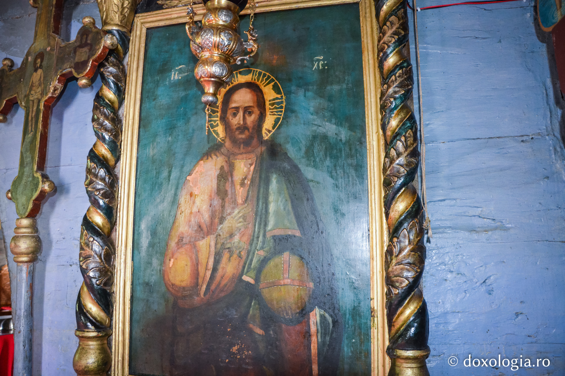 Arhitectura bisericii de lemn a Mănăstirii Tarcău