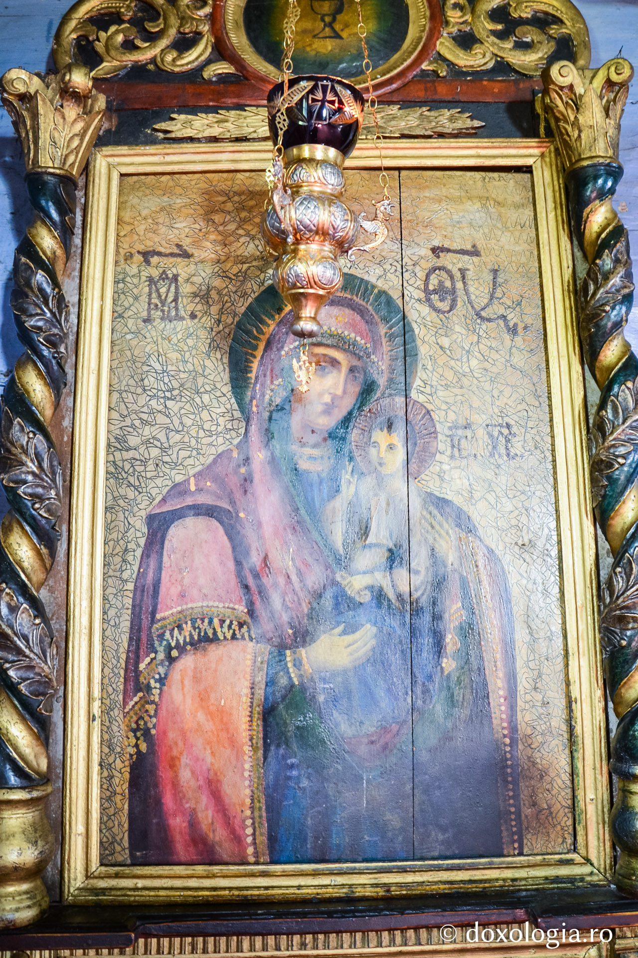 Arhitectura bisericii de lemn a Mănăstirii Tarcău