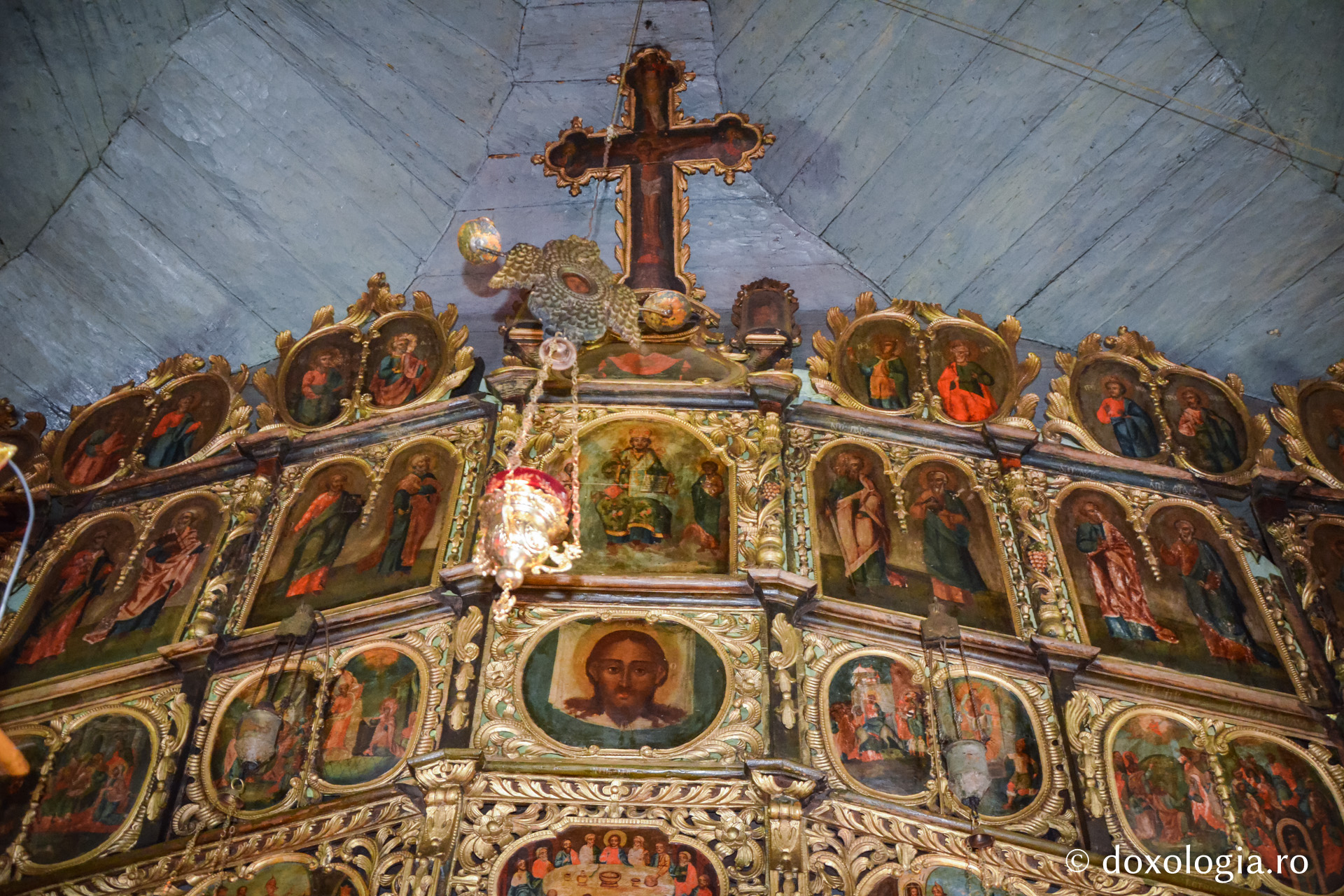 Arhitectura bisericii de lemn a Mănăstirii Tarcău