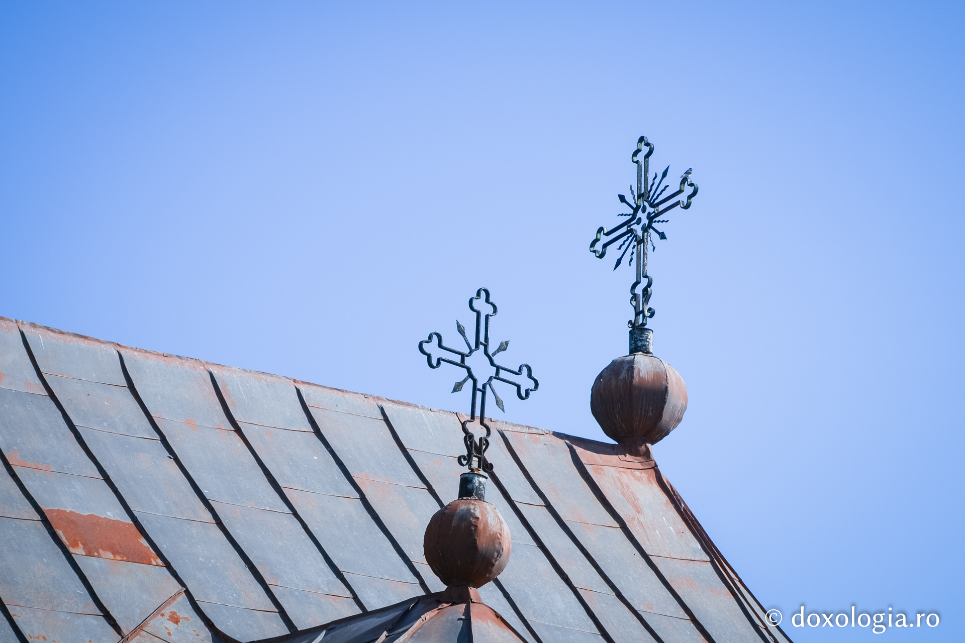 Biserica de lemn a Mănăstirii Sihăstria Tarcăului, rădăcină a istoriei comunității