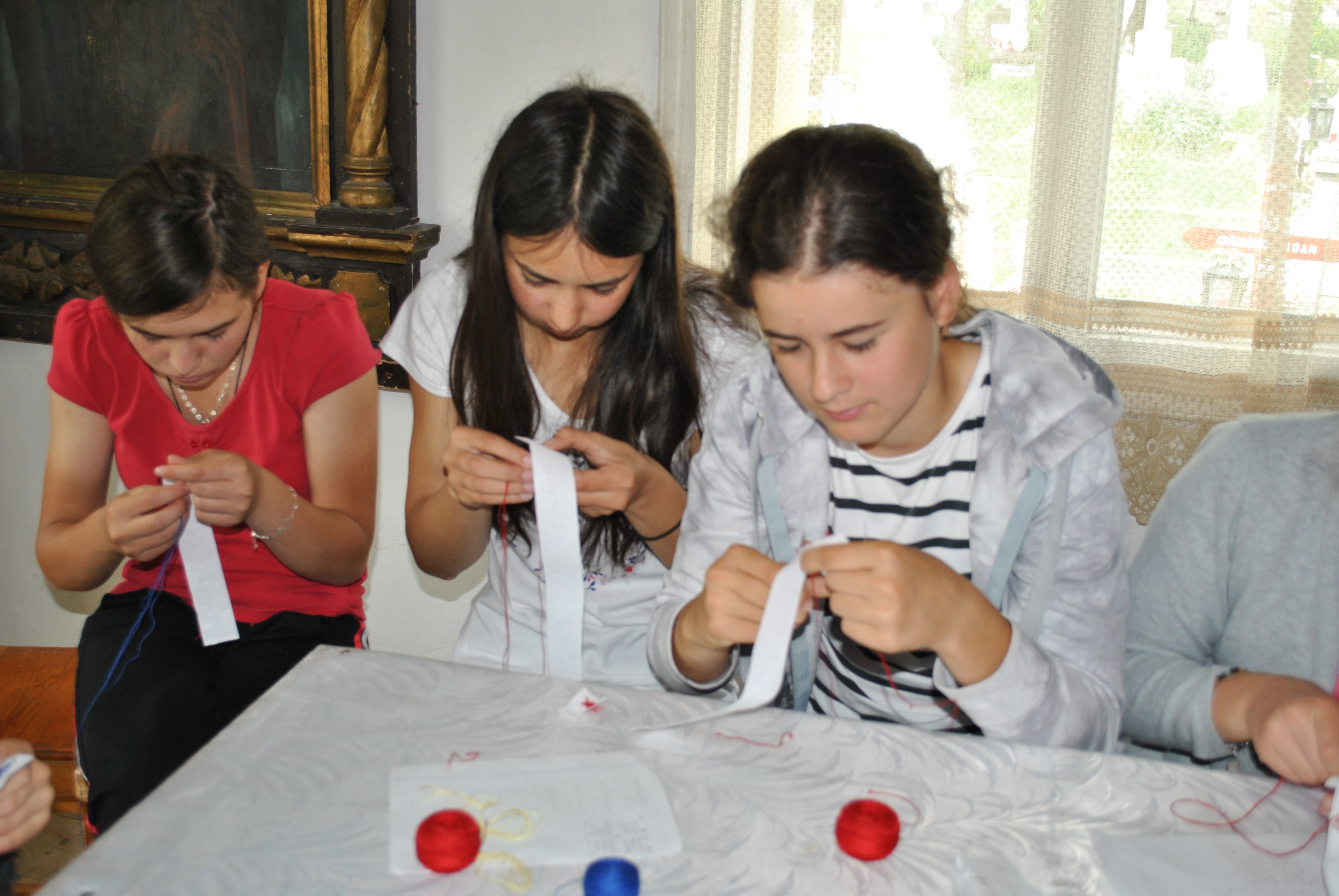 „Vacanţă în tinda Bisericii“, la Sadova