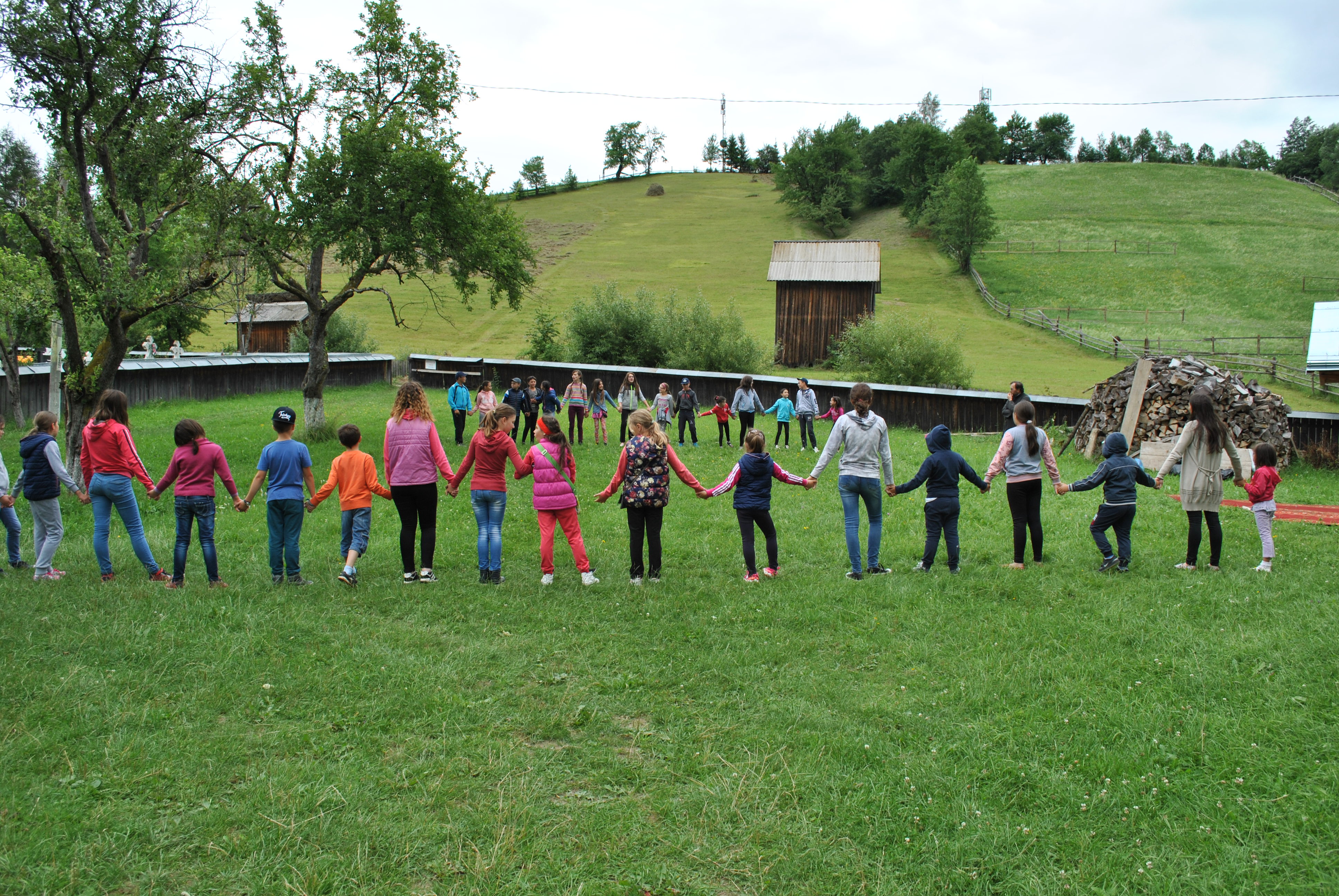 „Vacanţă în tinda Bisericii“, la Sadova