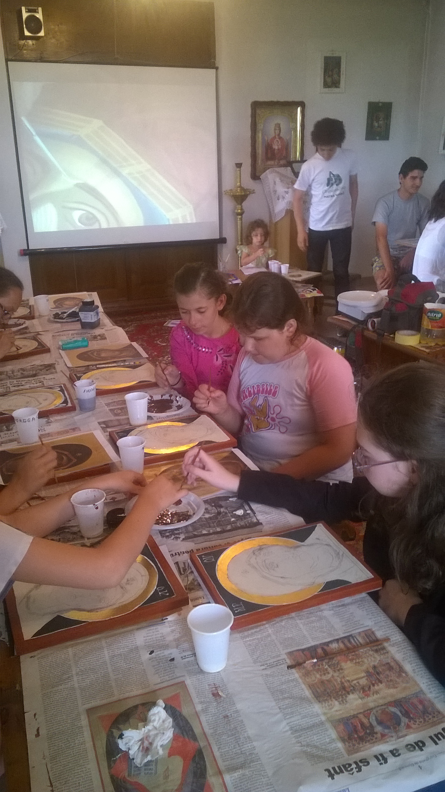 Tabără de creaţie în Parohia Dumbrava Roşie