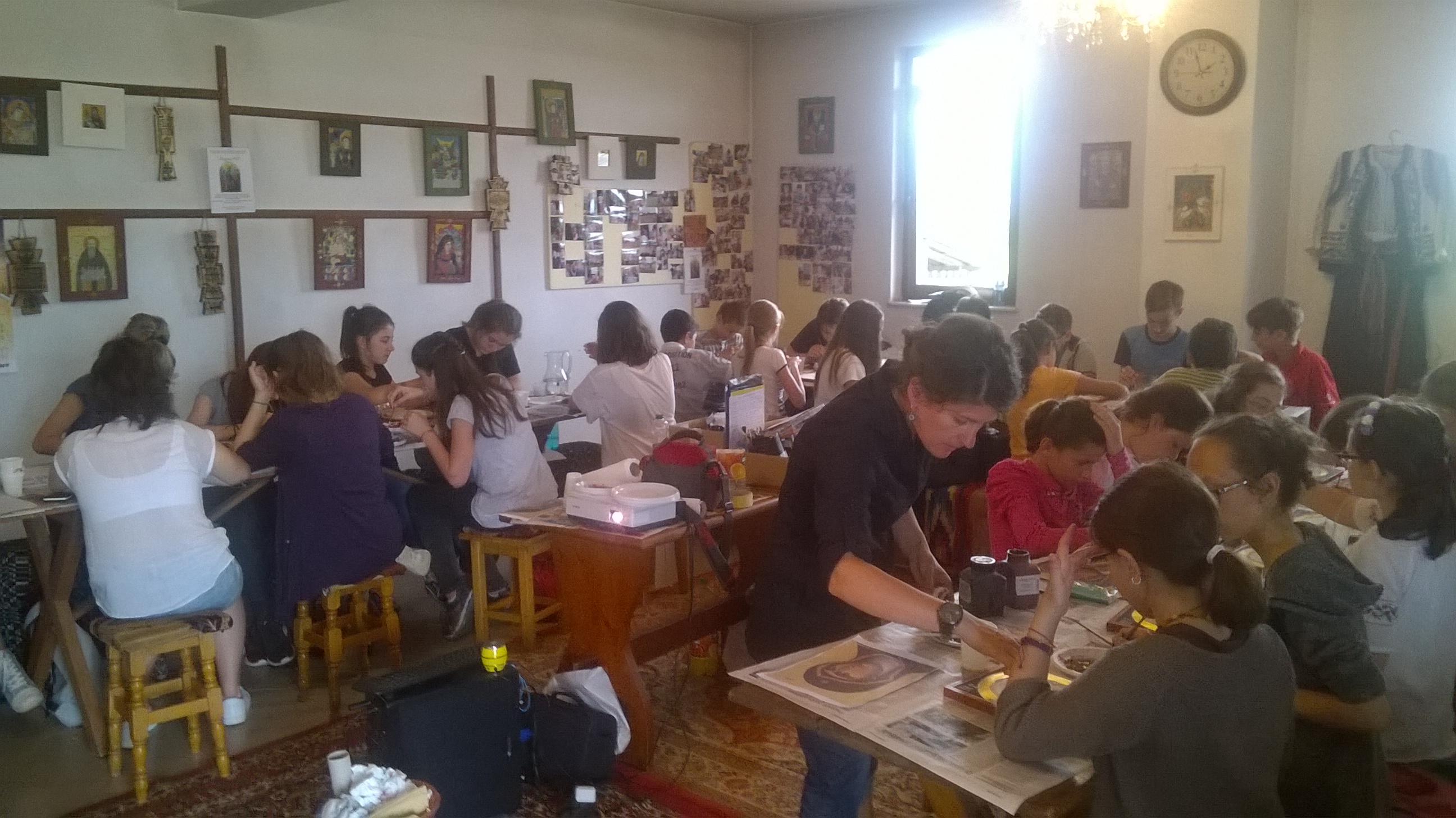 Tabără de creaţie în Parohia Dumbrava Roşie