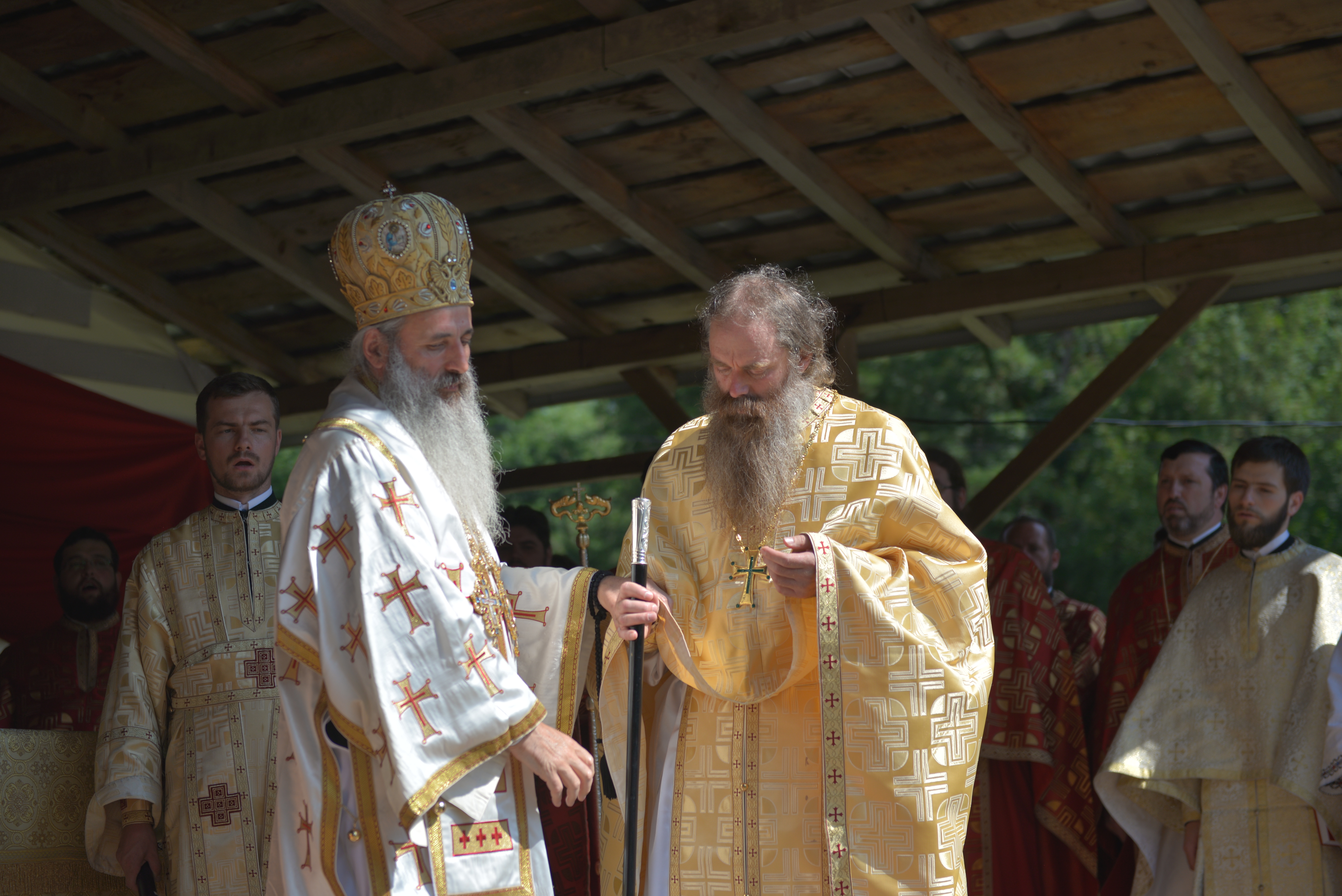 Tabăra de la Nemțișor: „Tinerii sunt invitați să-L cunoască pe Dumnezeu și să nu-L uite niciodată”