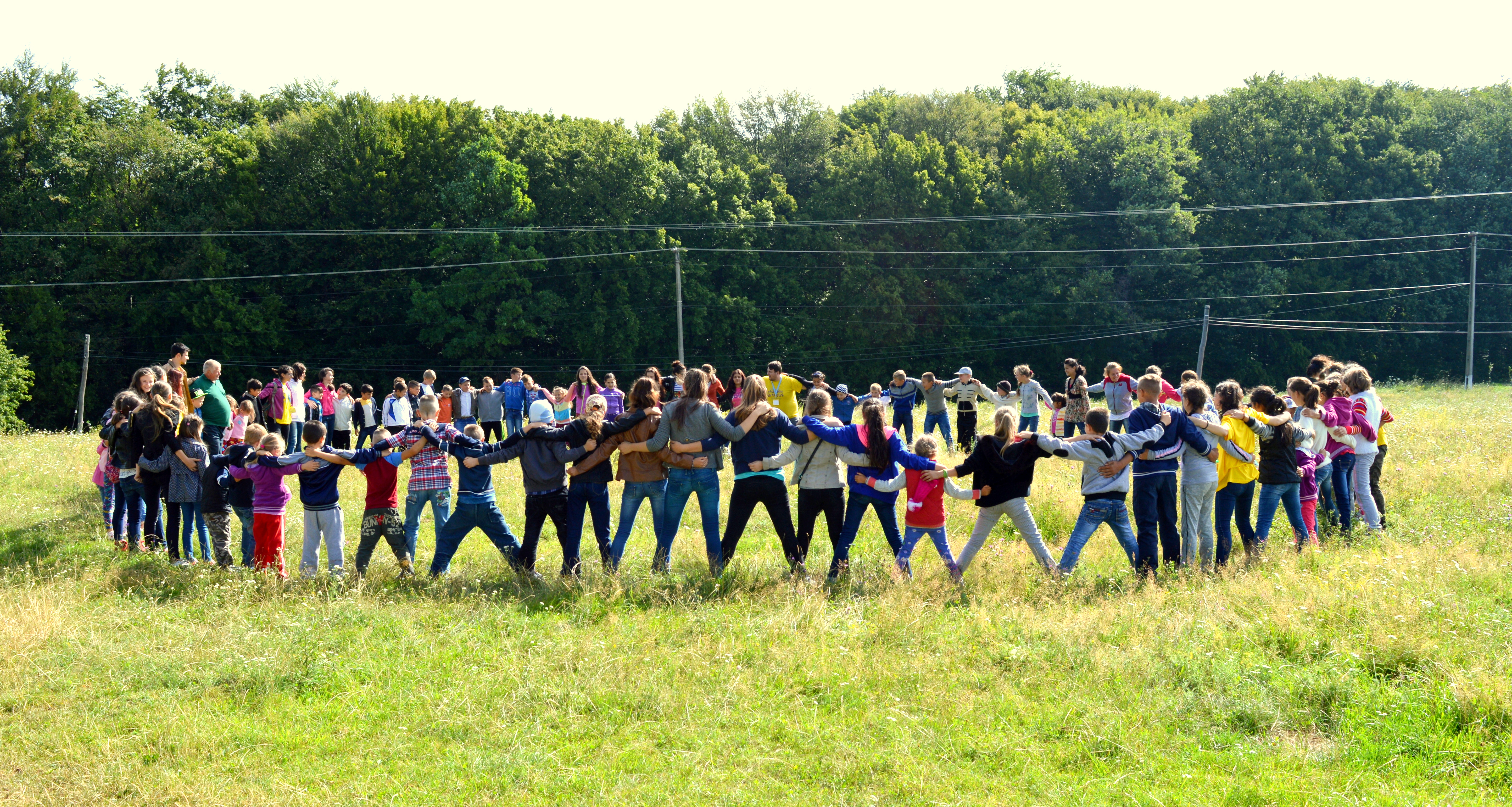 Tabără  de  vară  pentru copiii  și  tinerii  din  satele Baranca, Racovăț și Hilișeu Horia