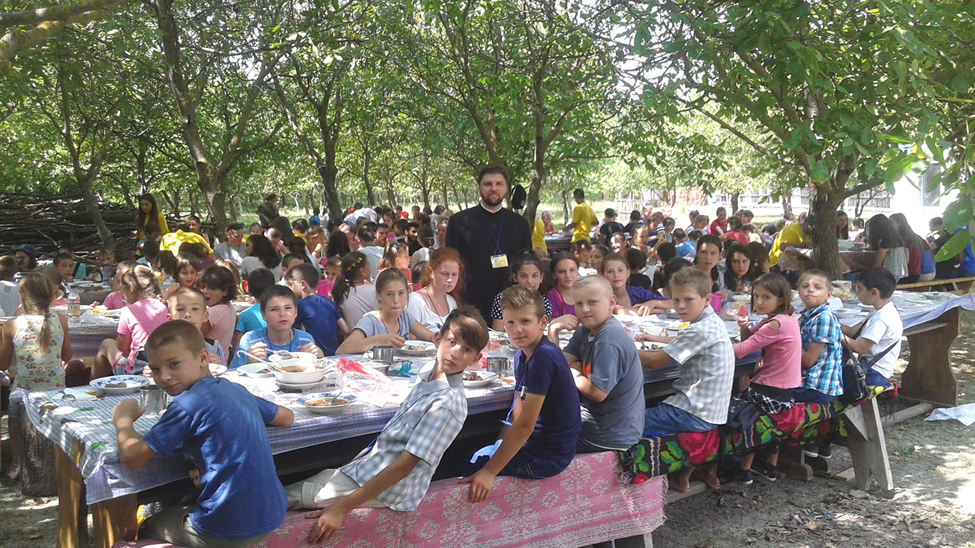 Tabără de vară în comuna Scobinți din  județul Iași