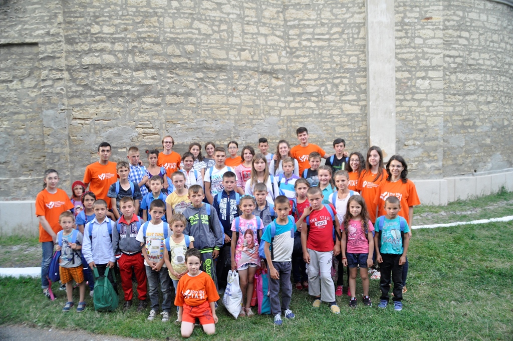 A început întâlnirea de vară a copiilor din familiile numeroase