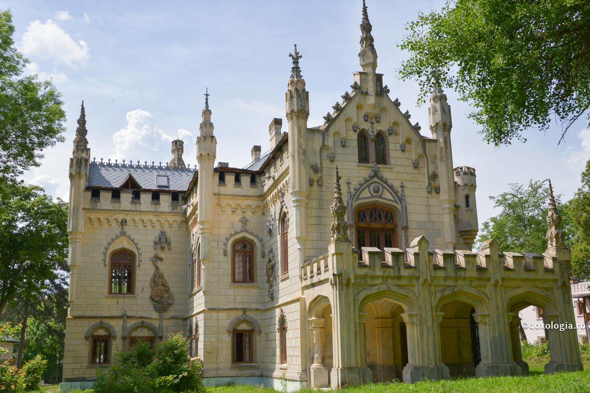 Atelierul de formare pentru tinerii preoți, a V-a ediție (29 august-9 septembrie), la Mănăstirea Miclăușeni