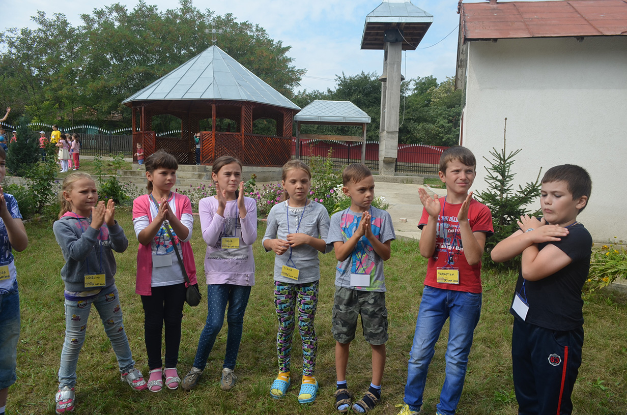 Bucuria redescoperită prin joc şi rugăciune la Tudor Vladimirescu