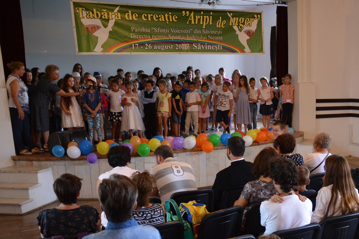 „În tabăra de la Săvineşti, am învăţat cât de frumoasă este prietenia“