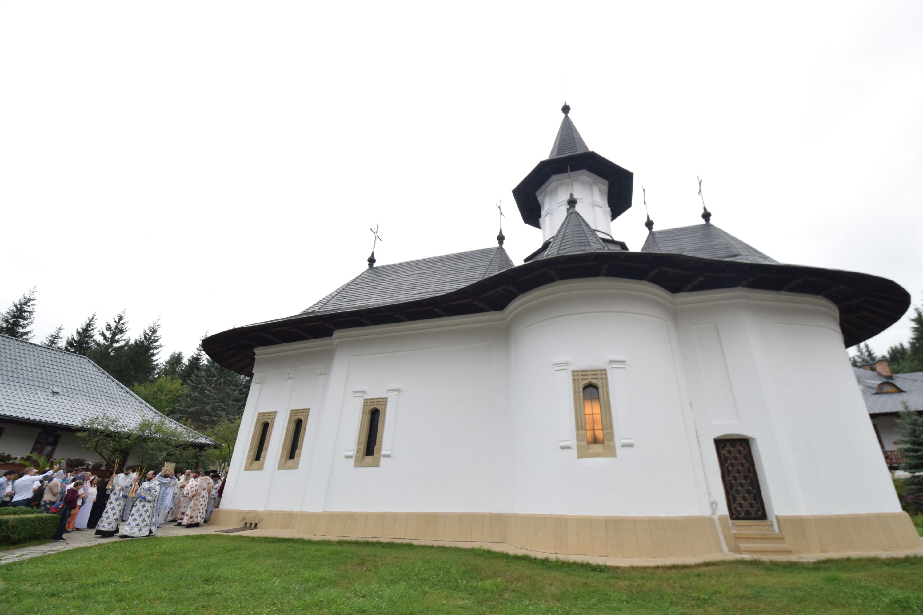 Sfânta Cuvioasă Teodora de la Sihla, sărbătorită la Mănăstirea Sihăstria de 3000 de pelerini