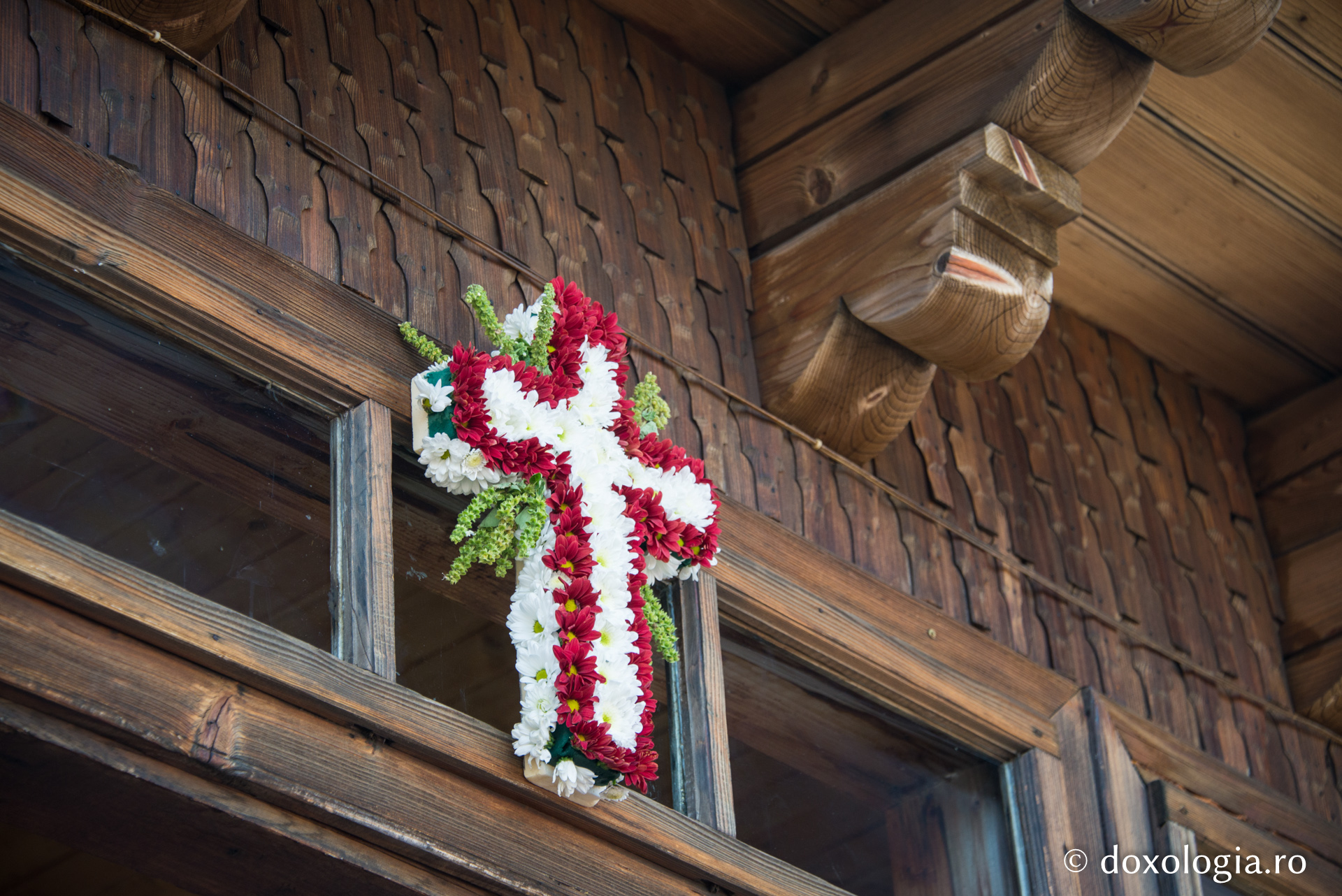 Pașaport pentru Mănăstirea de pe Ceahlău