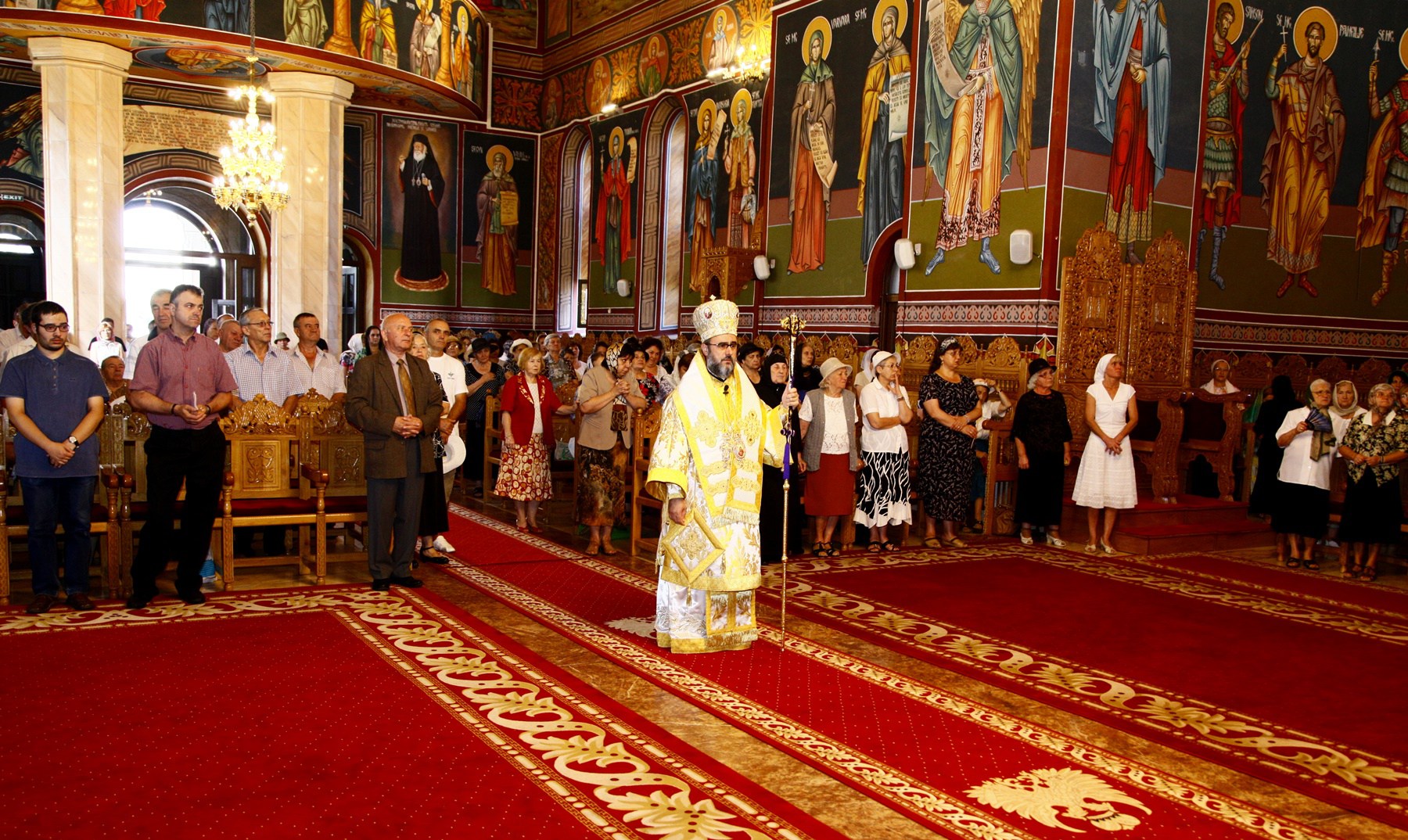 Pe baza credinței lor sincere și a răbdării în suferință, Mântuitorul i-a vindecat pe cei doi orbi din Capernaum