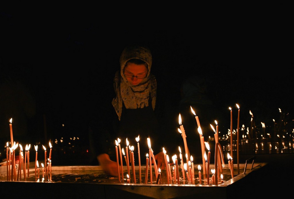 Foto: Mirela Grosu „La Mănăstirea Varatic, cerul s-a coborât pe pământ“