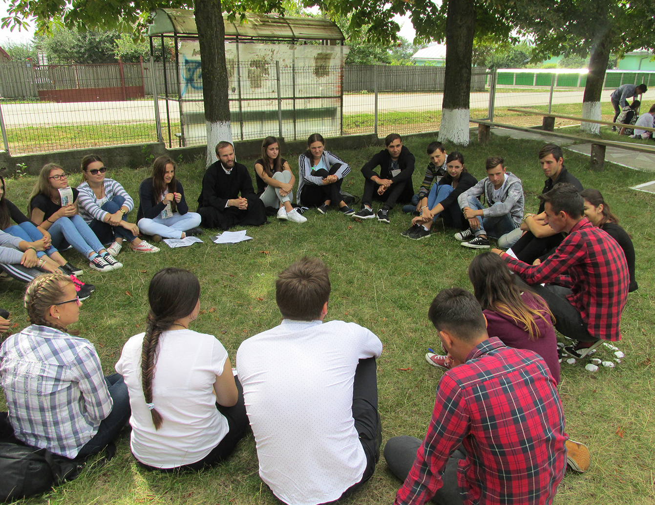 Comunitatea bucuriei de sub cerul belceştean