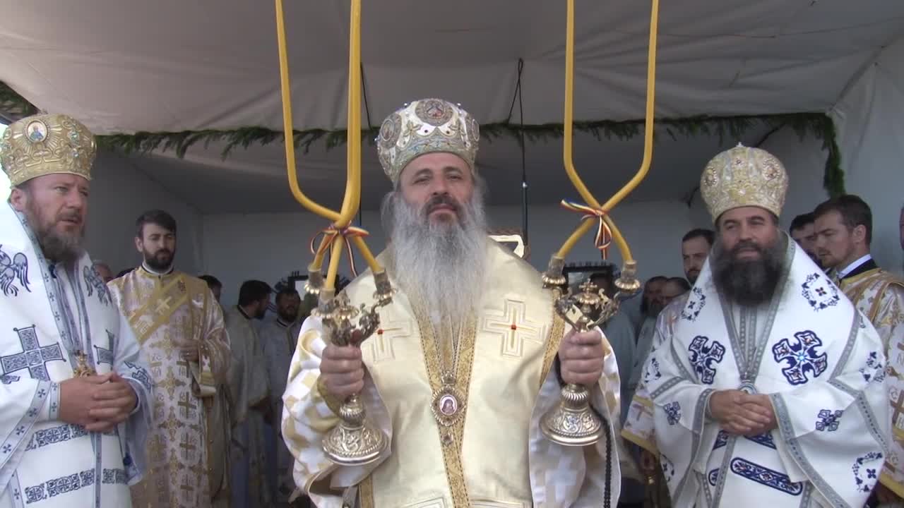 „Să avem Ceahlăul în casa noastră” - Înaltpreasfințitul părinte Teofan, Mitropolitul Moldovei și Bucovinei