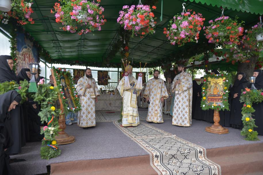 (Video) Nu există creștin adevărat fără haina smereniei - Înaltpreasfințitul părinte Teofan, Mitropolitul Moldovei și Bucovinei