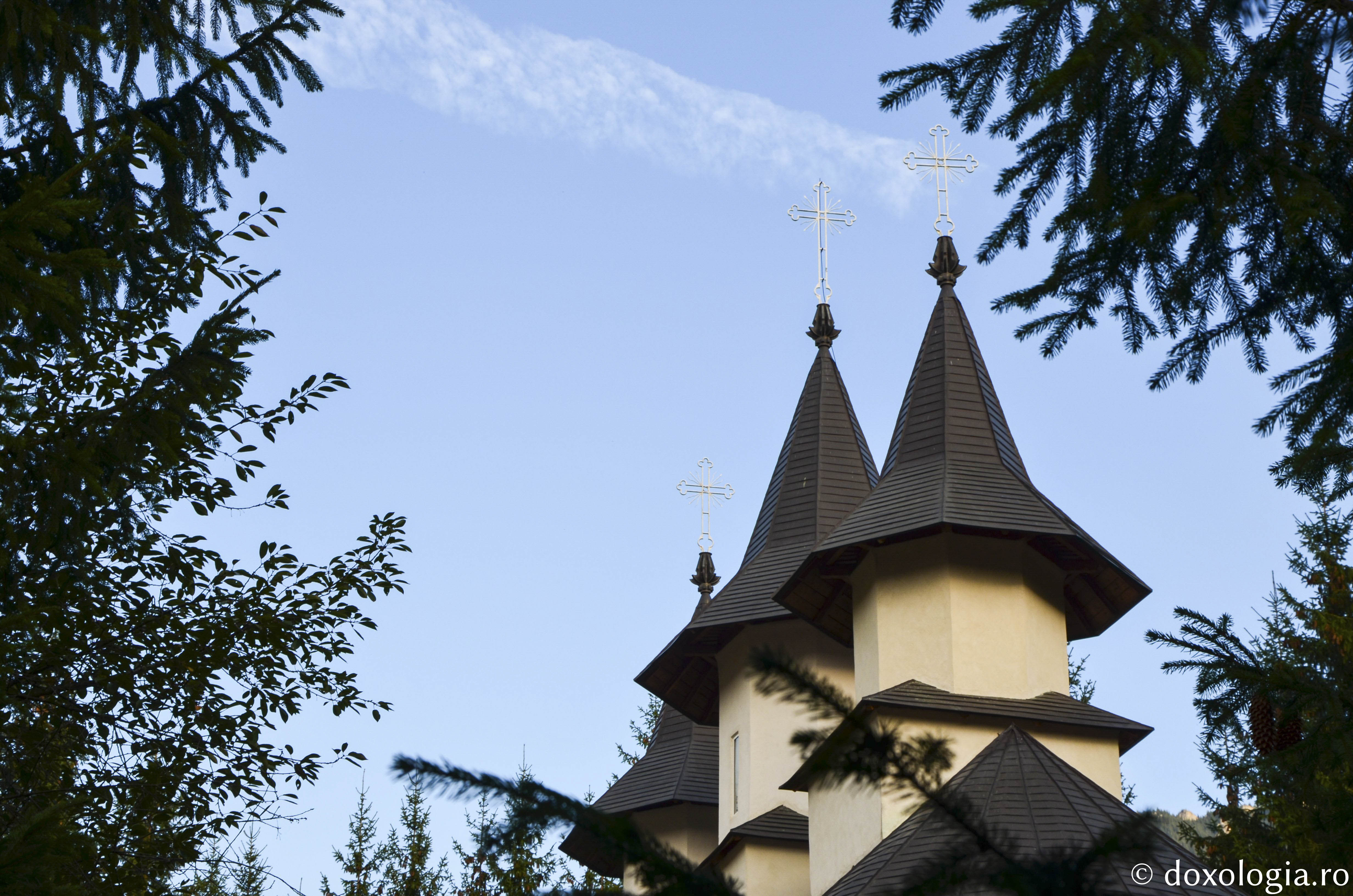 Schitul Durău ‒ piatra de temelie a Mănăstirii Văratec