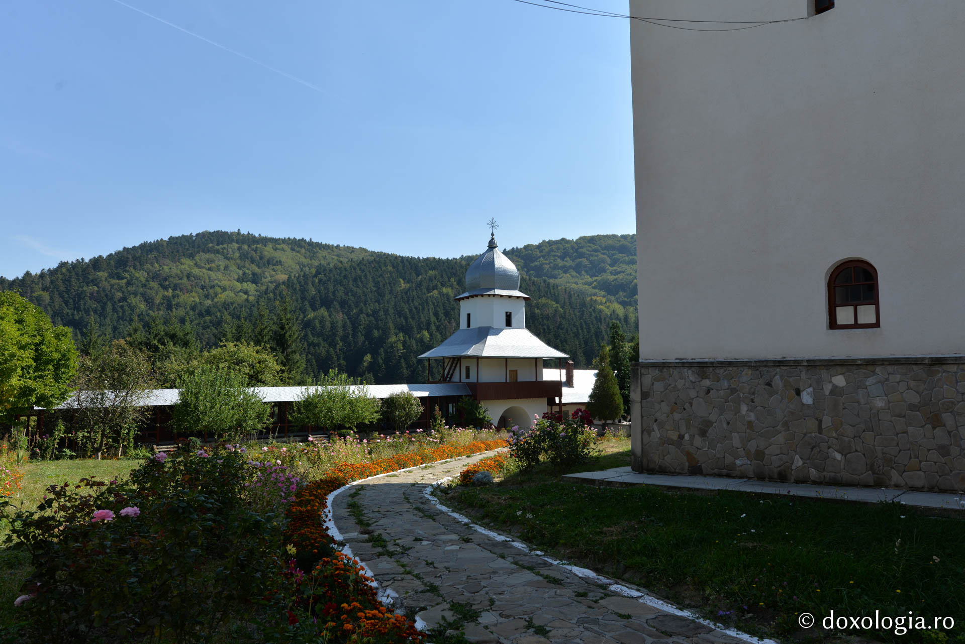 Arhitectura lăcașului de rugăciune al Mănăstirii Horaița