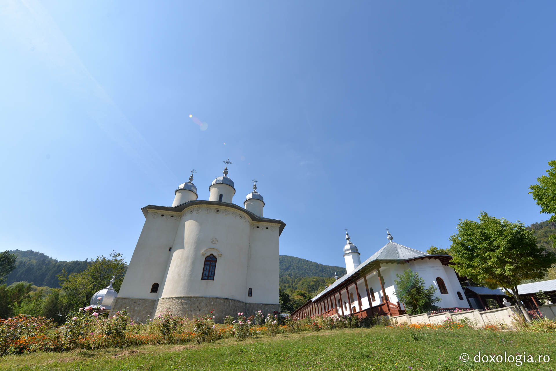 Arhitectura lăcașului de rugăciune al Mănăstirii Horaița