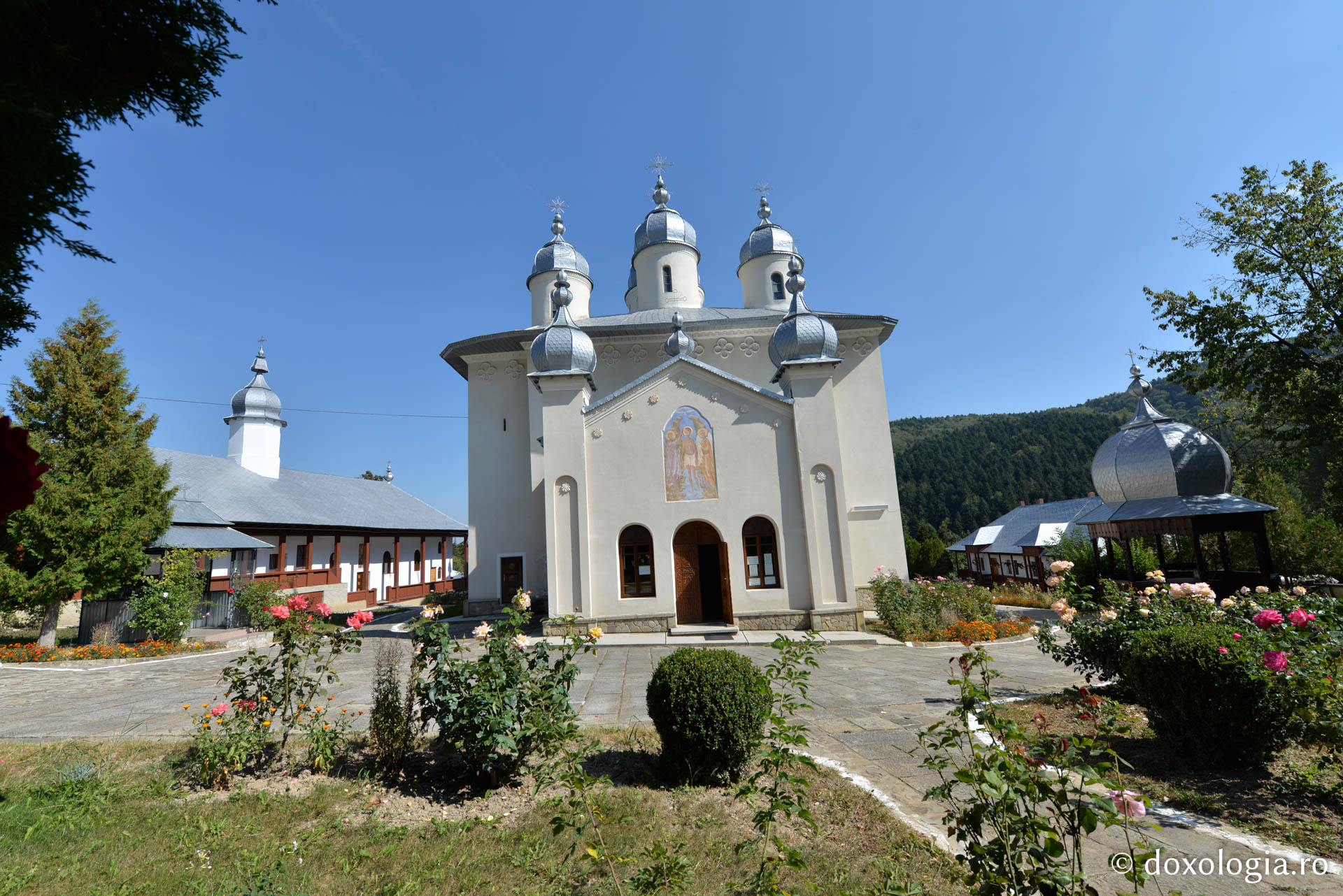 Foto: Oana Nechifor Mănăstirea Horaița, „o perlă a Moldovei”