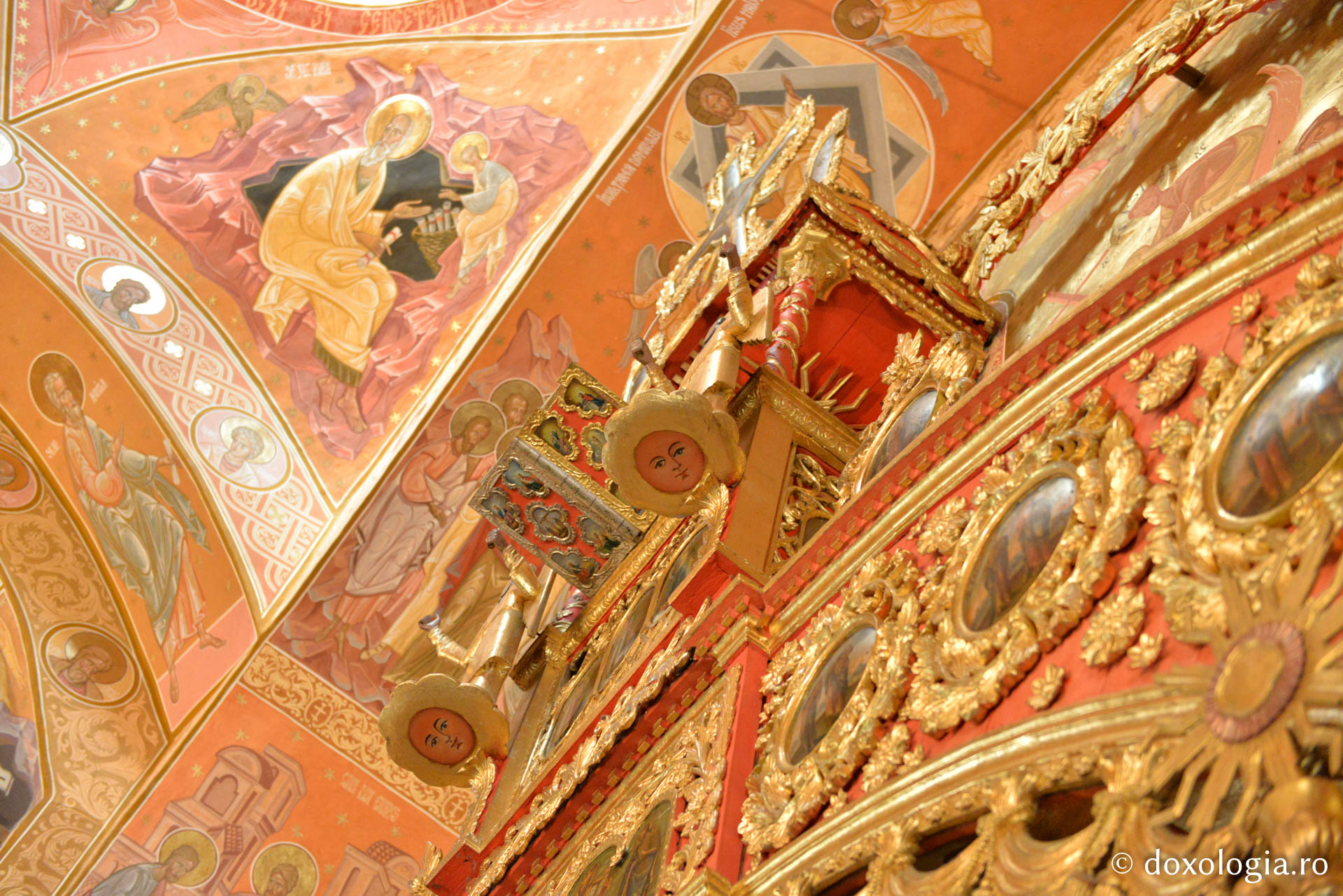 Arhitectura lăcașului de rugăciune al Mănăstirii Horaița