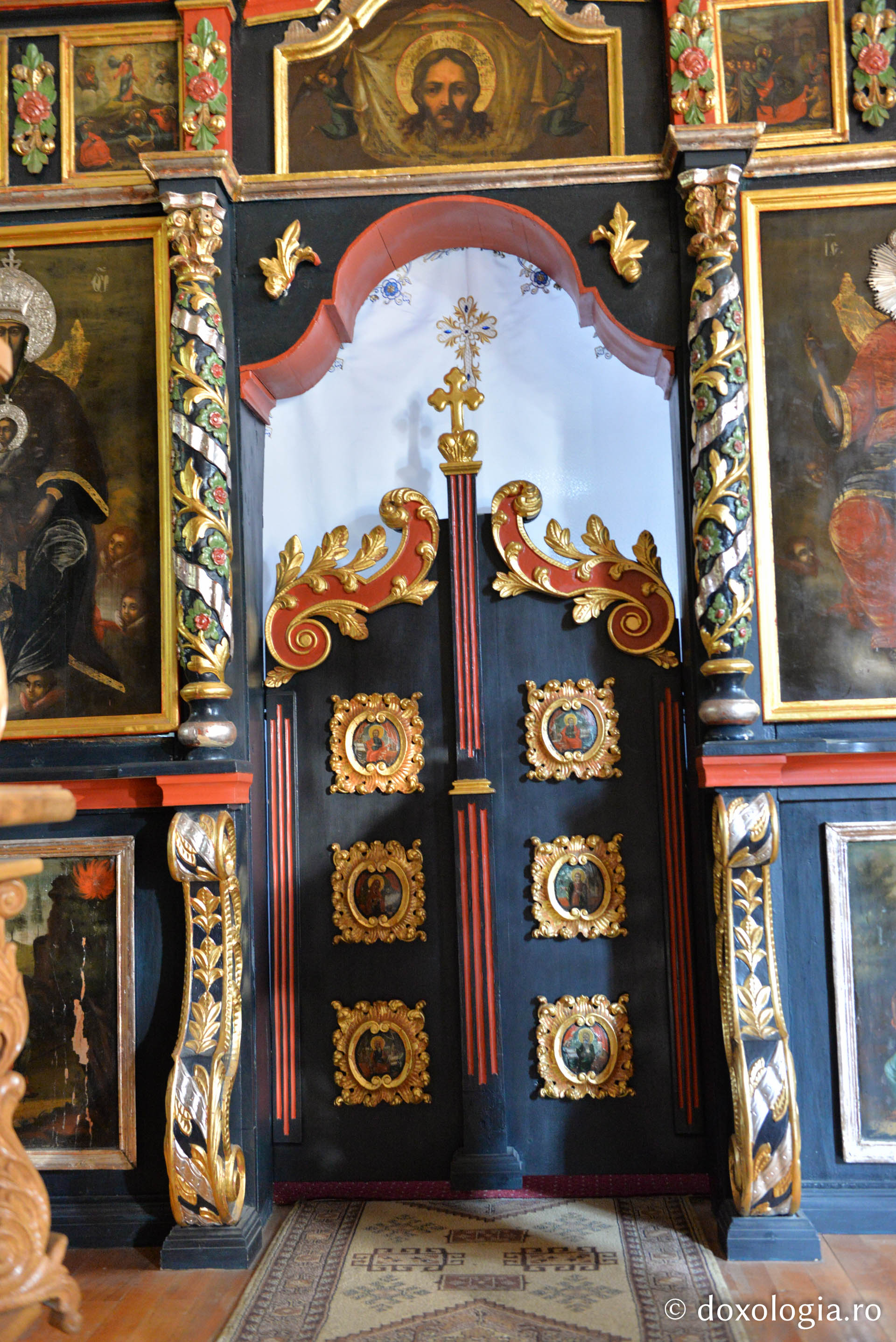 Paraclisul Sfântului Ierarh Nicolae de la Mănăstirea Horaița