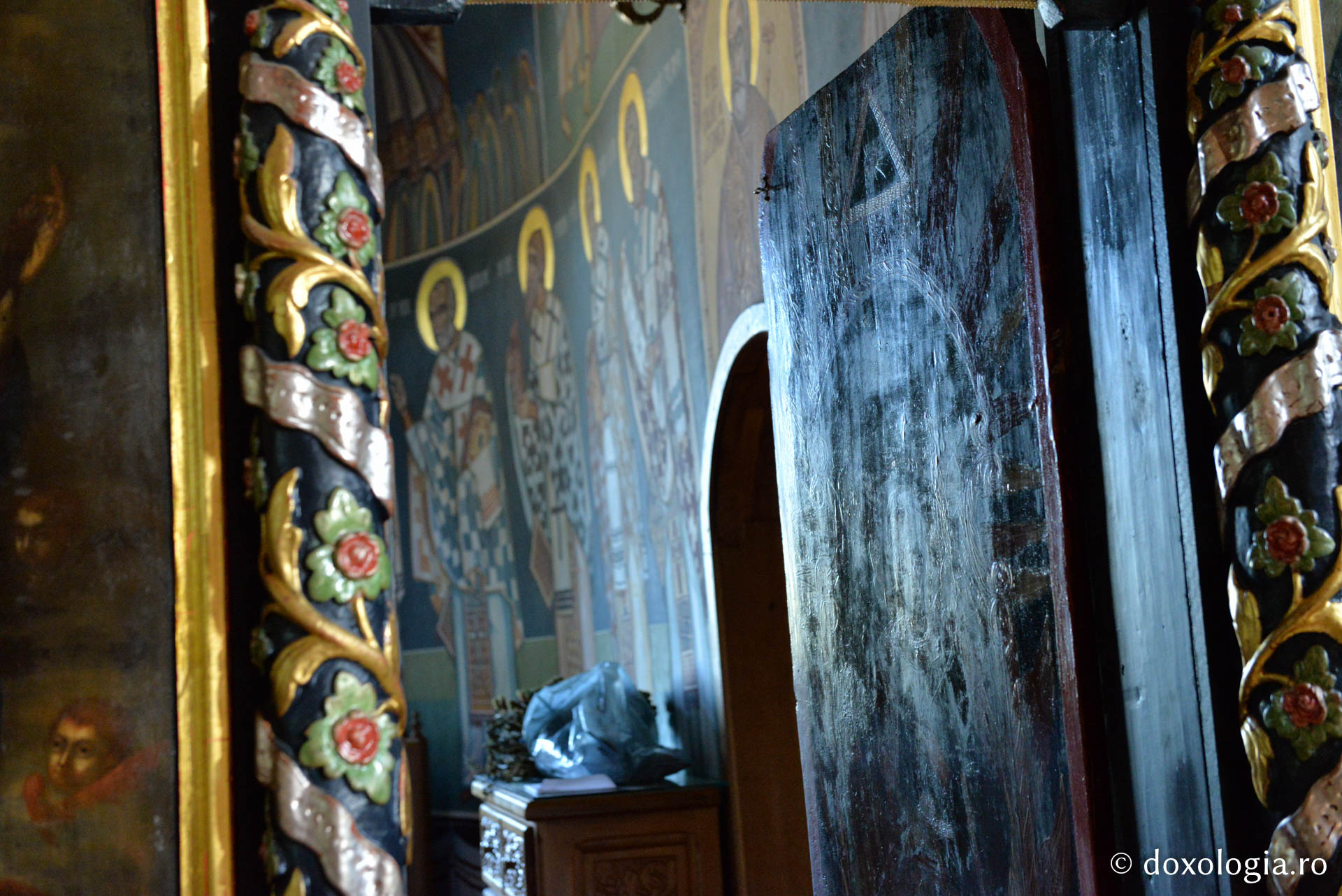 Paraclisul Sfântului Ierarh Nicolae de la Mănăstirea Horaița