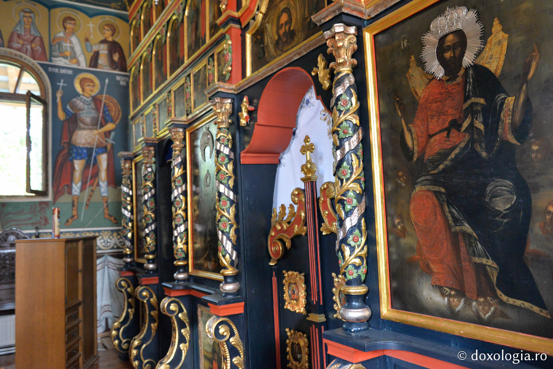 Paraclisul Sfântului Ierarh Nicolae de la Mănăstirea Horaița